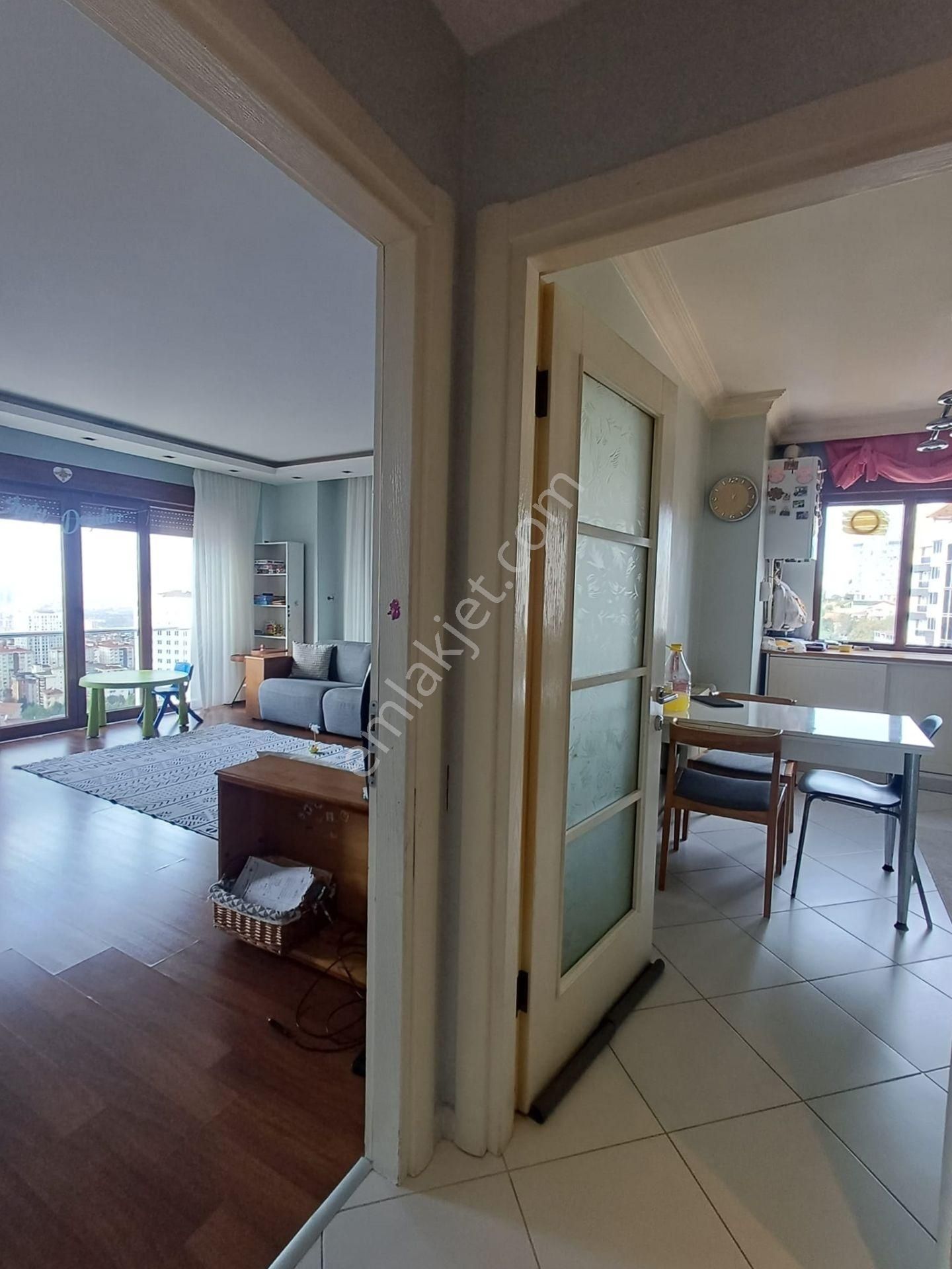 Mertcan Dan Yakacık Meydana Yürüme Arakat 3+1 İskanlı Lüks Daire - Görsel 23