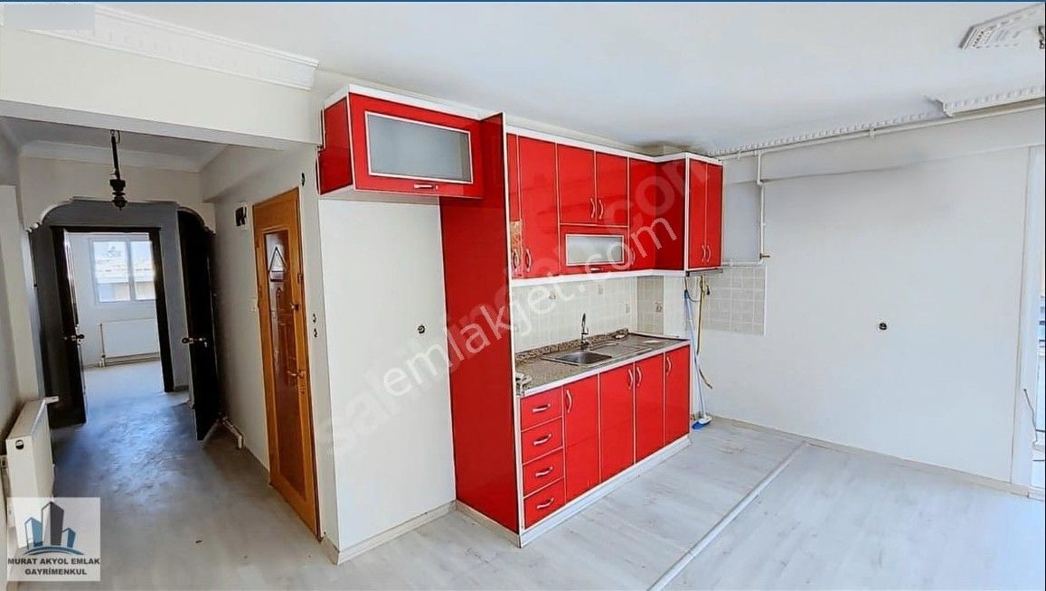 İstinye Avm Ve Metro Yakını Genç Binada 2+1 Daire - Görsel 4