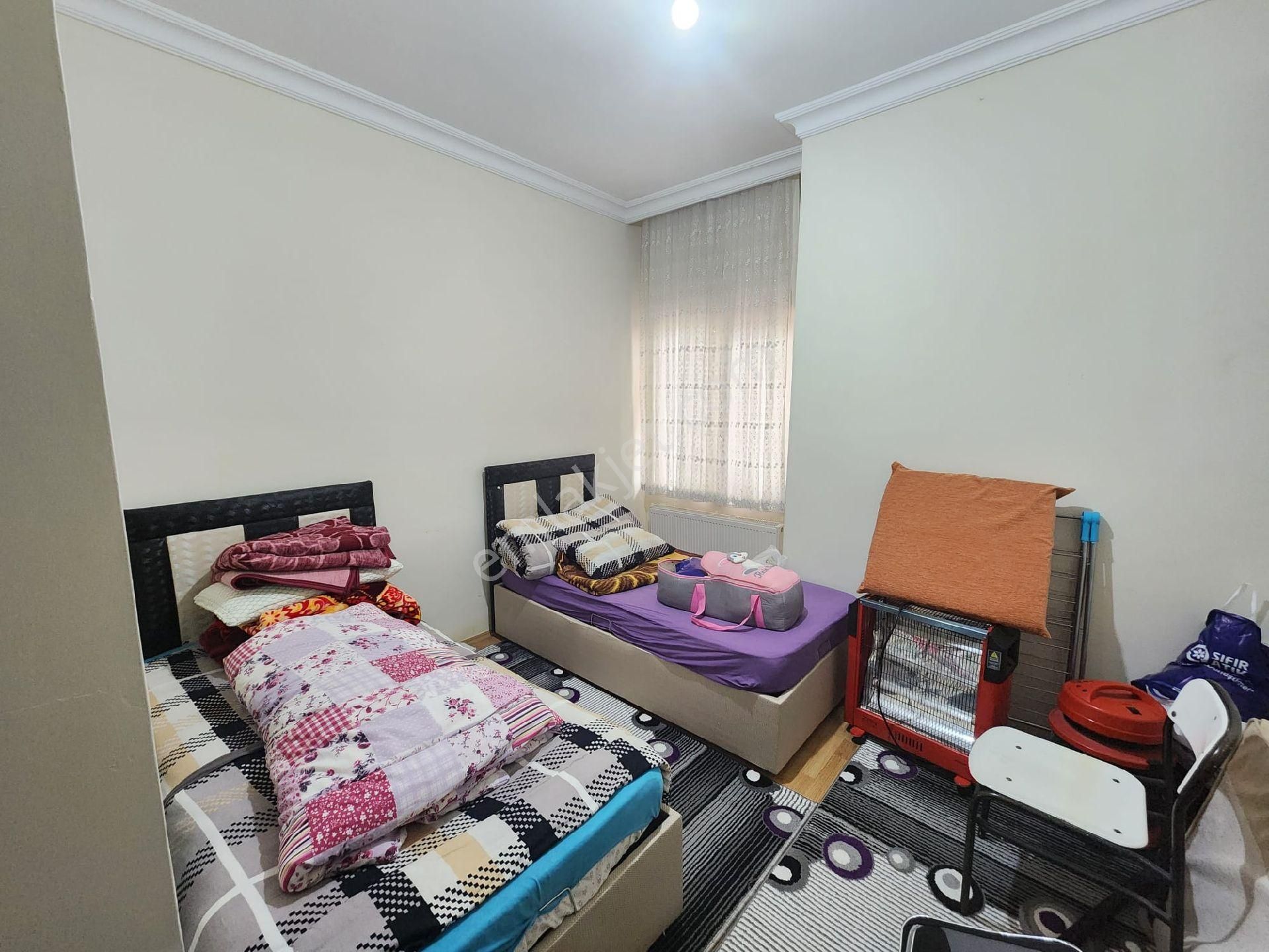 Karapürçek Uçaklı Park Karşısı Okul Yakını Asansörlü 2+1 Y.giriş A.daire Var Ön Cephe - Görsel 12