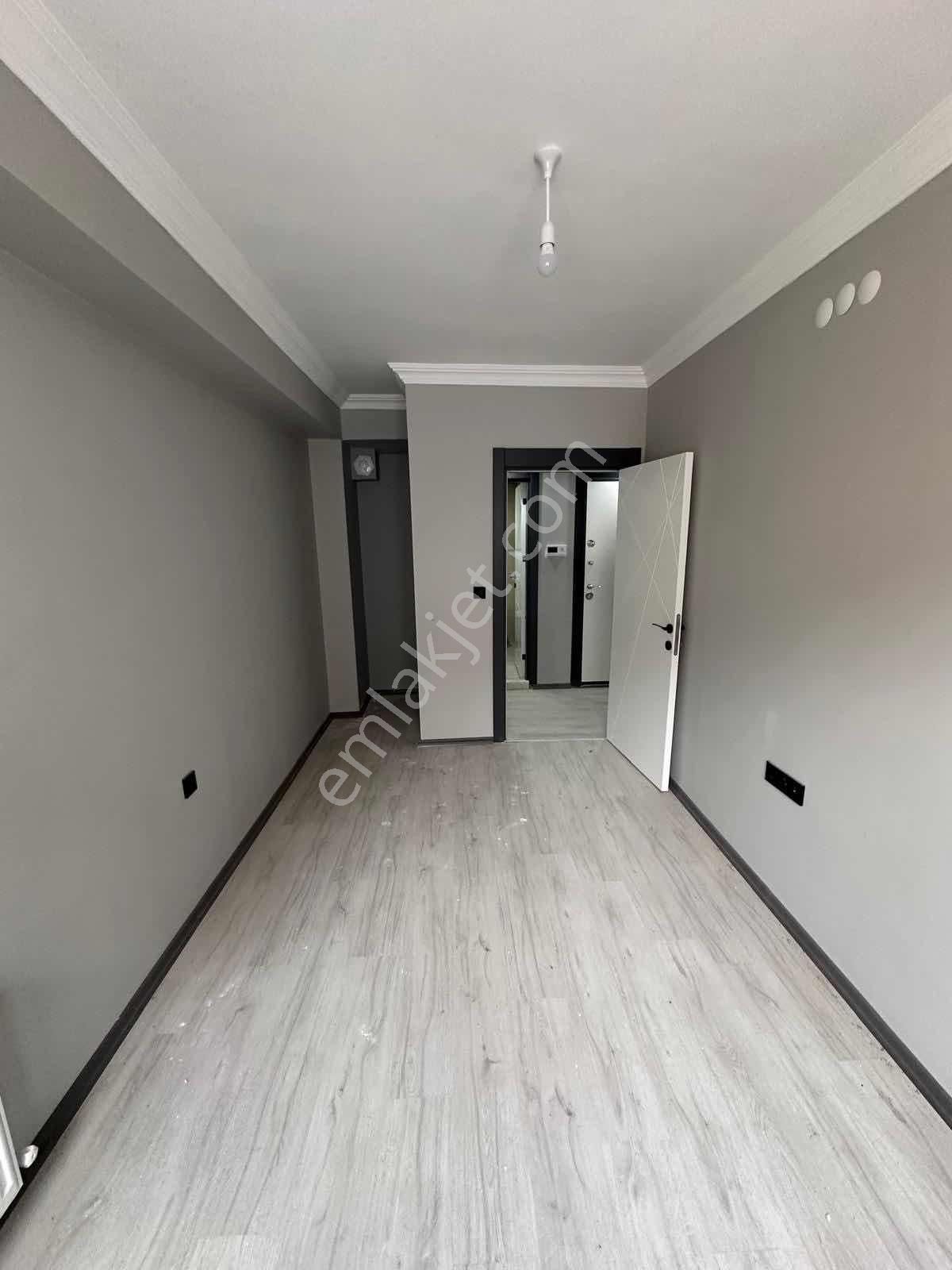 Şarhöyük Mah. Çevre Yolu Yakını Asansörlü Satılık 1+1 Daire - Görsel 12