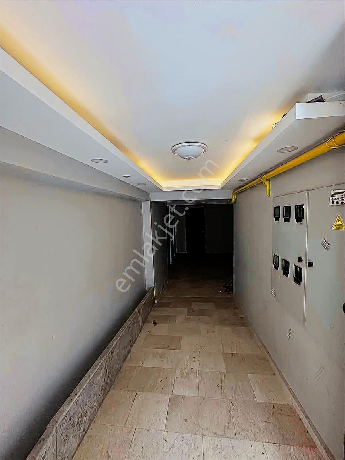 Şarhöyük Mah. Çevre Yolu Yakını Asansörlü Satılık 1+1 Daire - Görsel 5