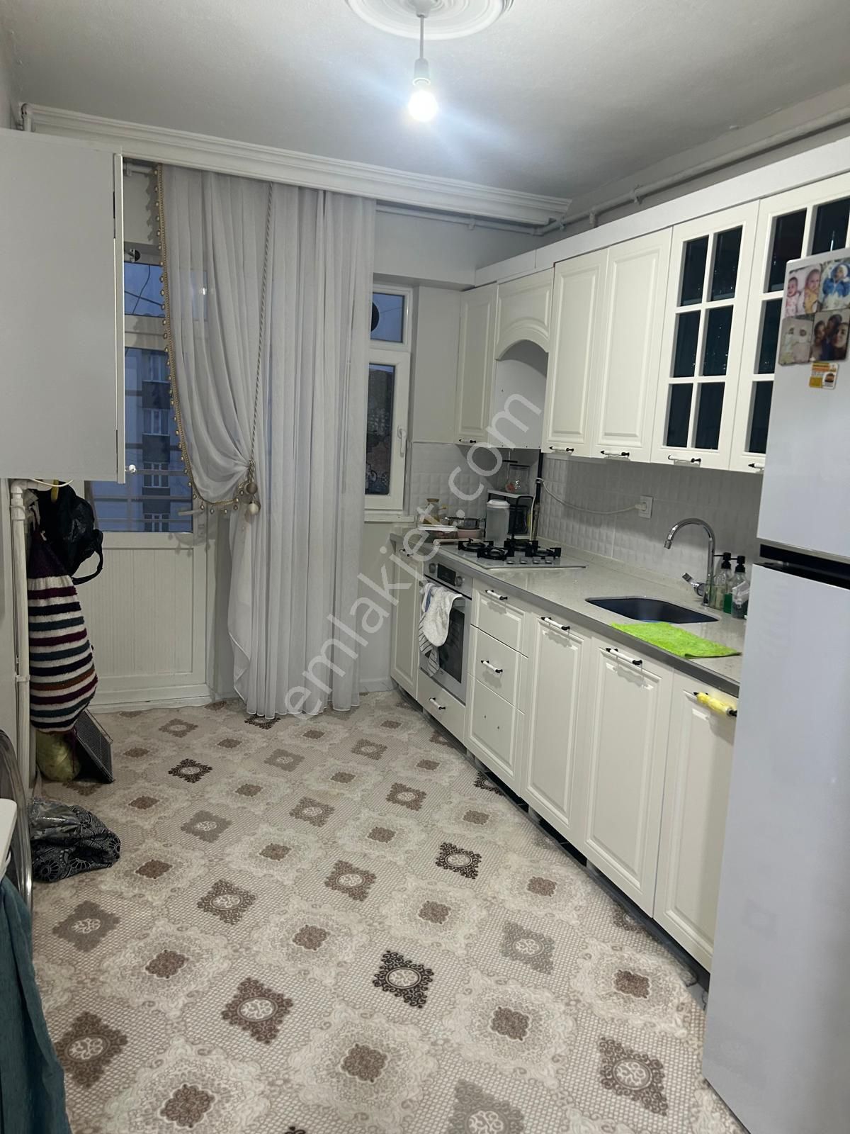 Huzurevlerinde İçi Yapılı Temiz 3+1 Satılık Daire