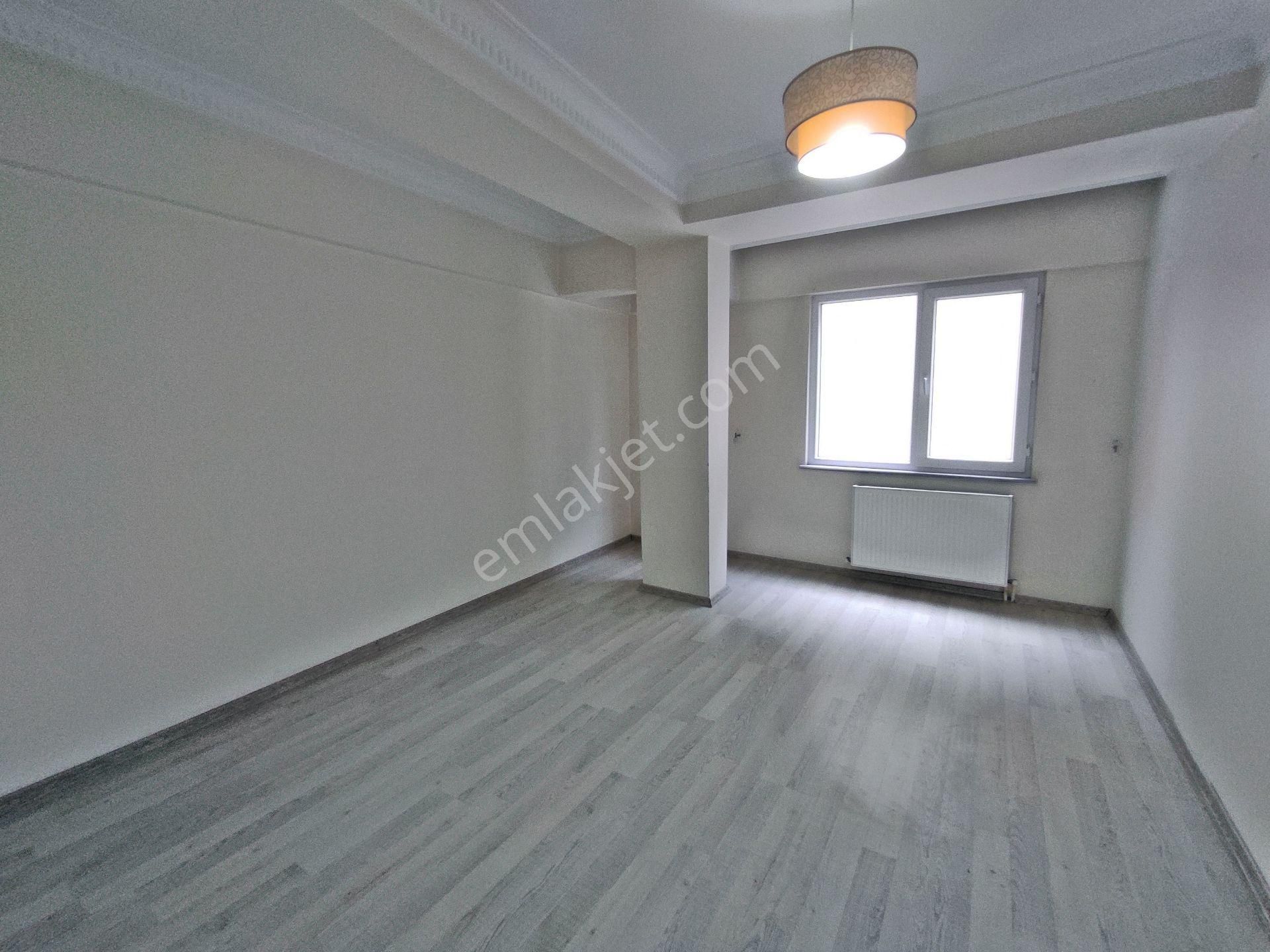 Bahçelievler Cumhuriyet Mah 90.m2-2+1-3,kat Daire - Görsel 14