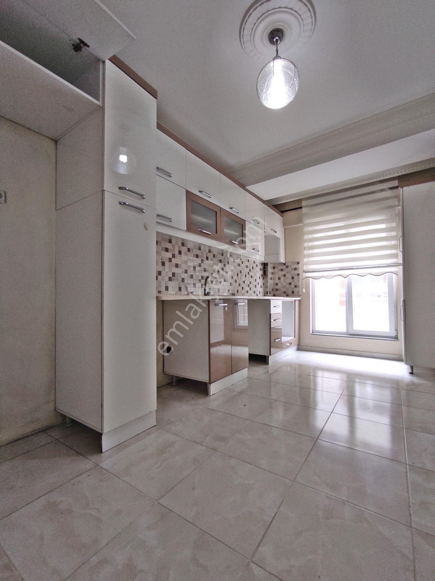 Bahçelievler Cumhuriyet Mah 90.m2-2+1-3,kat Daire - Görsel 10