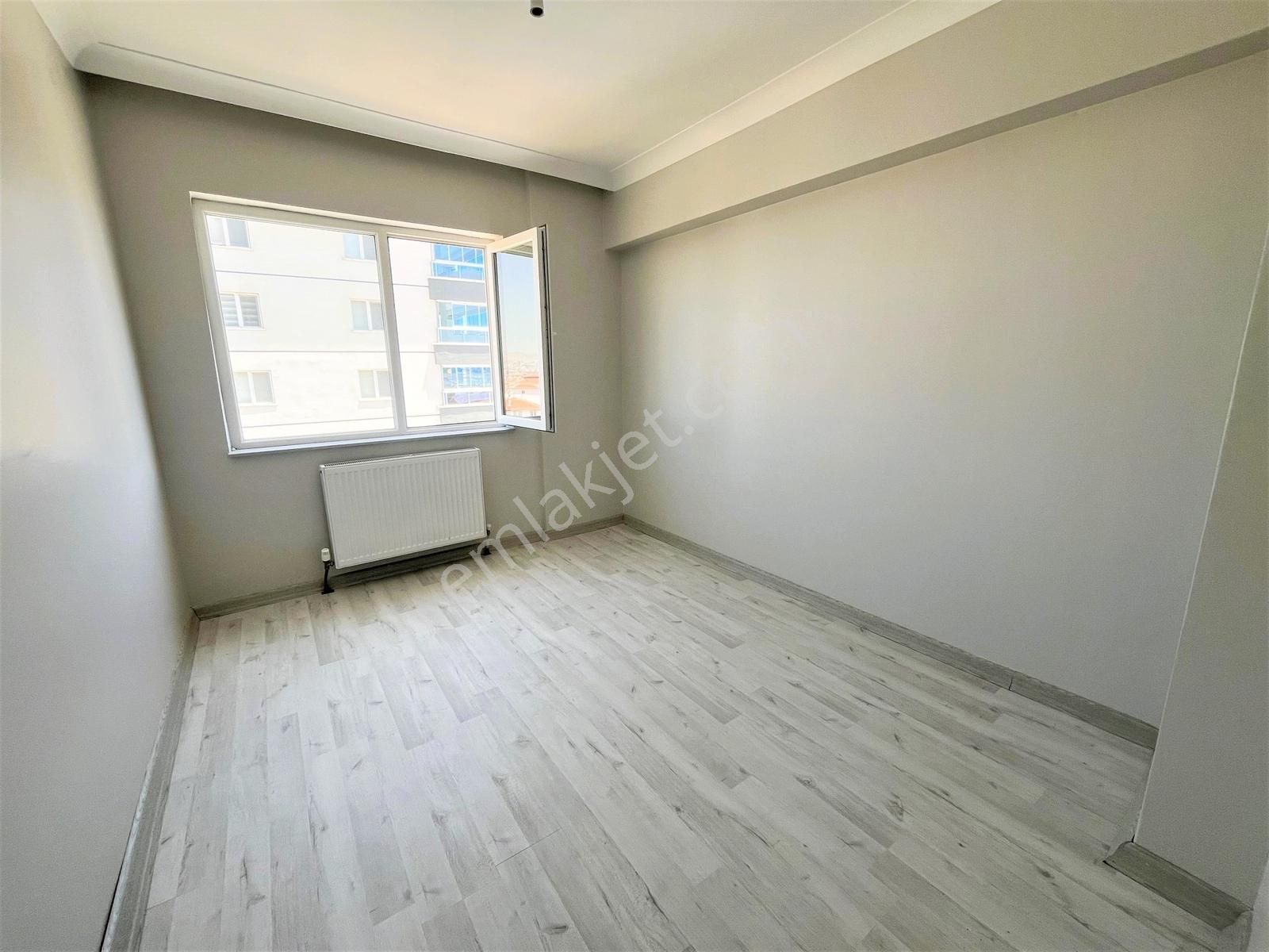 Saraycık'da Süper Konumda Muhteşem Manzaralı 4+1 Kiralık Daire. - Görsel 20