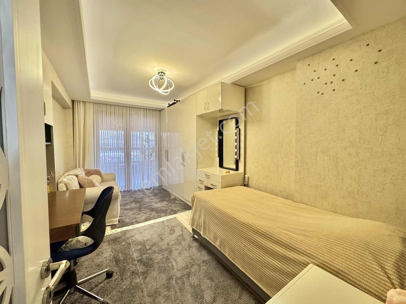 Karapürçek 3+1 Site İçi 140m2 Güney Cephe Satılık Daire - Görsel 32