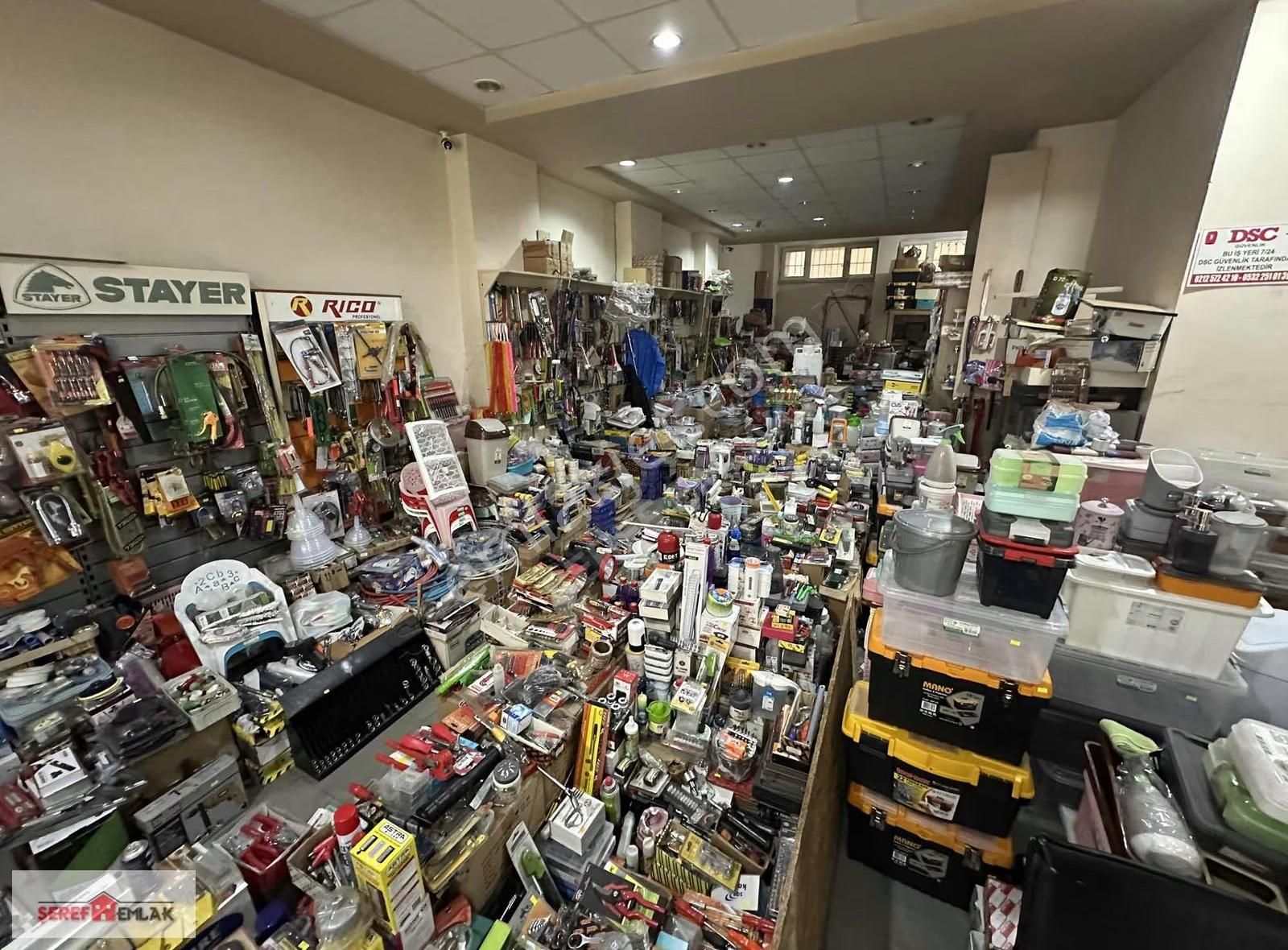 Şeref Emlaktan Cadde Üstü 2 Katlı Satılık Dükkan