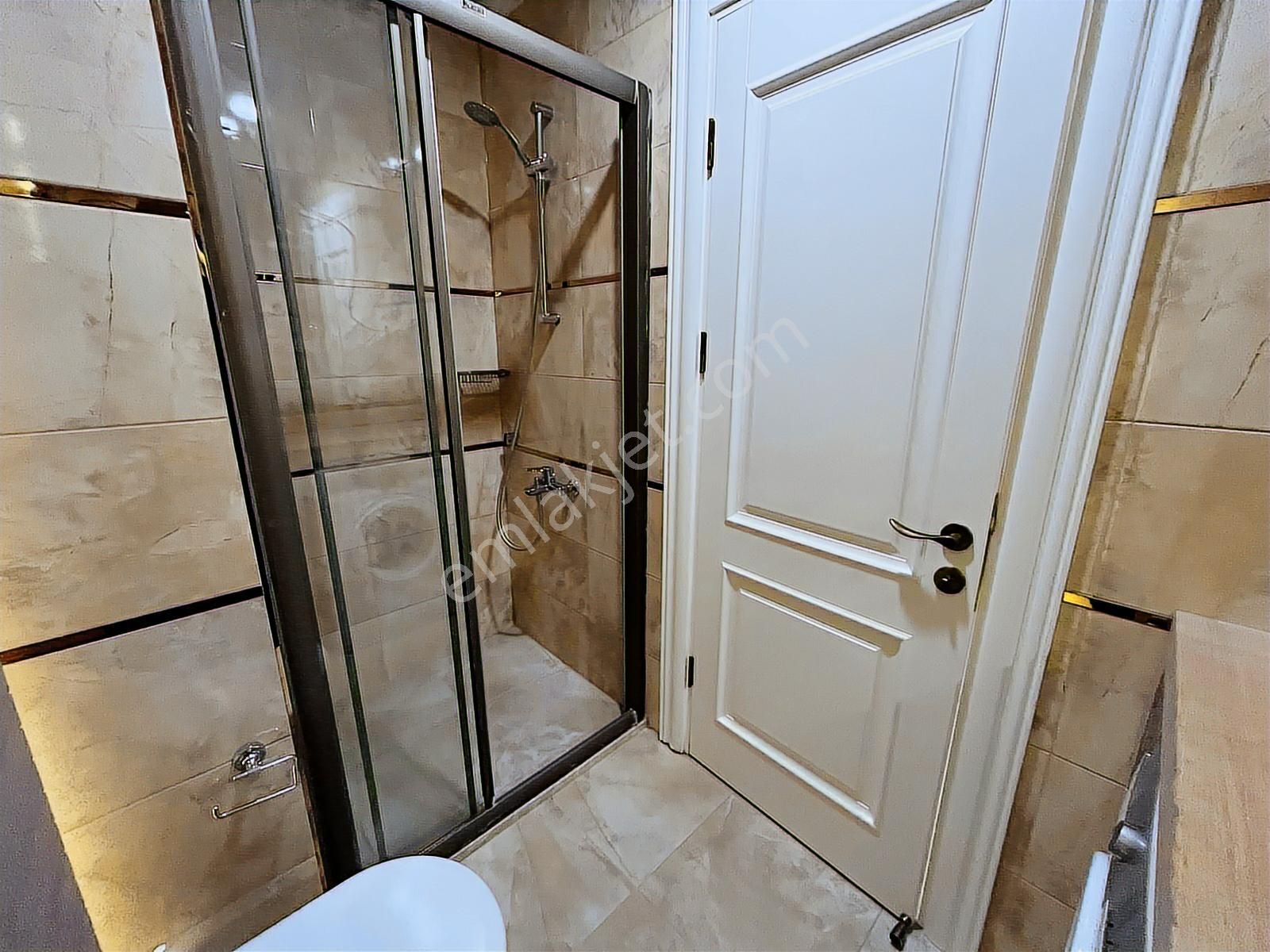 Bessden Collesium Rezidans'da Kiralık Eşyalı Lüks 1+1 Daire - Görsel 3