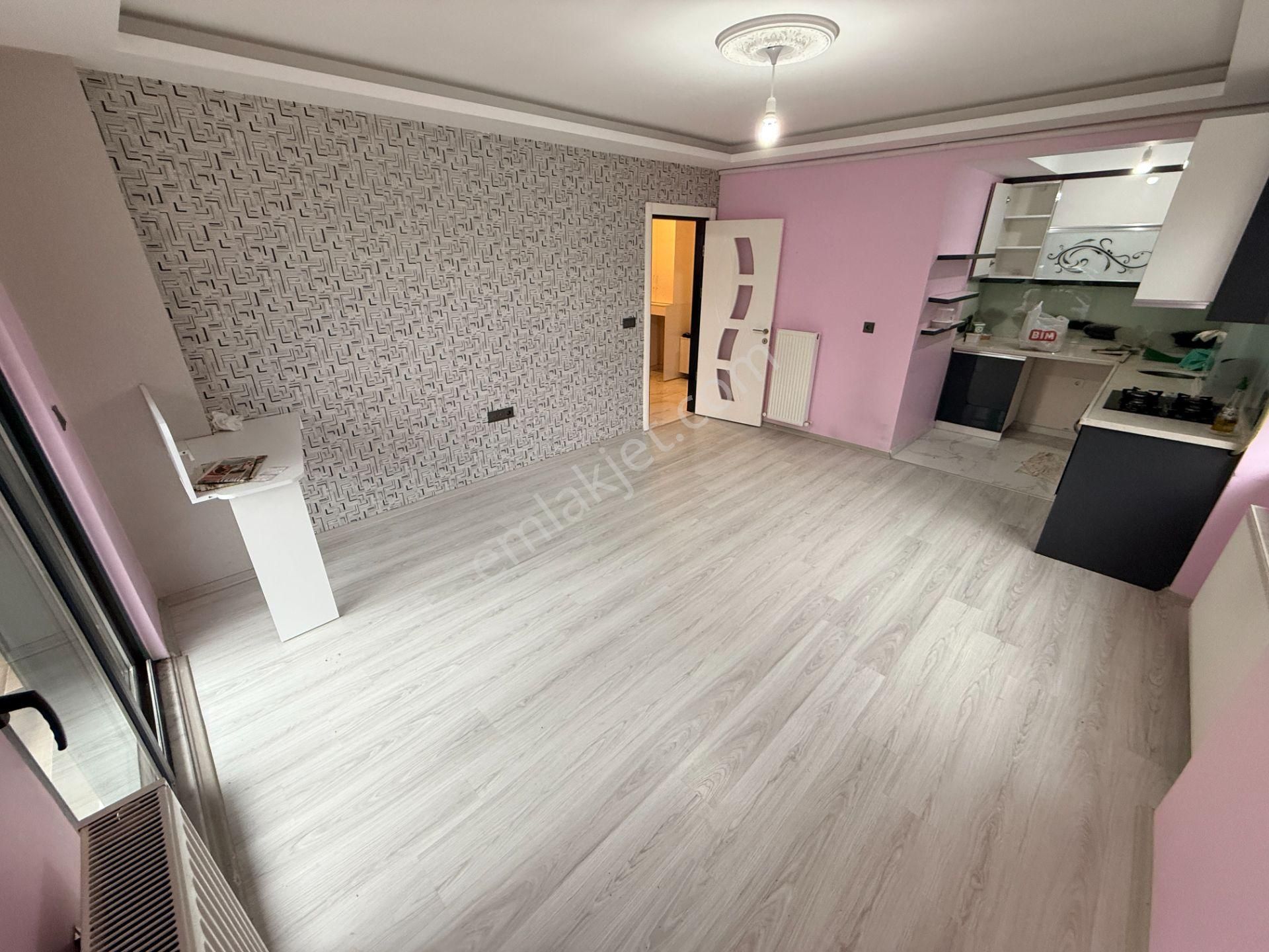 ▄jet Emlak'tan İkizçay'da Ön Cephe Doğalgazlı Kiralık Geniş 1+1 - Görsel 8