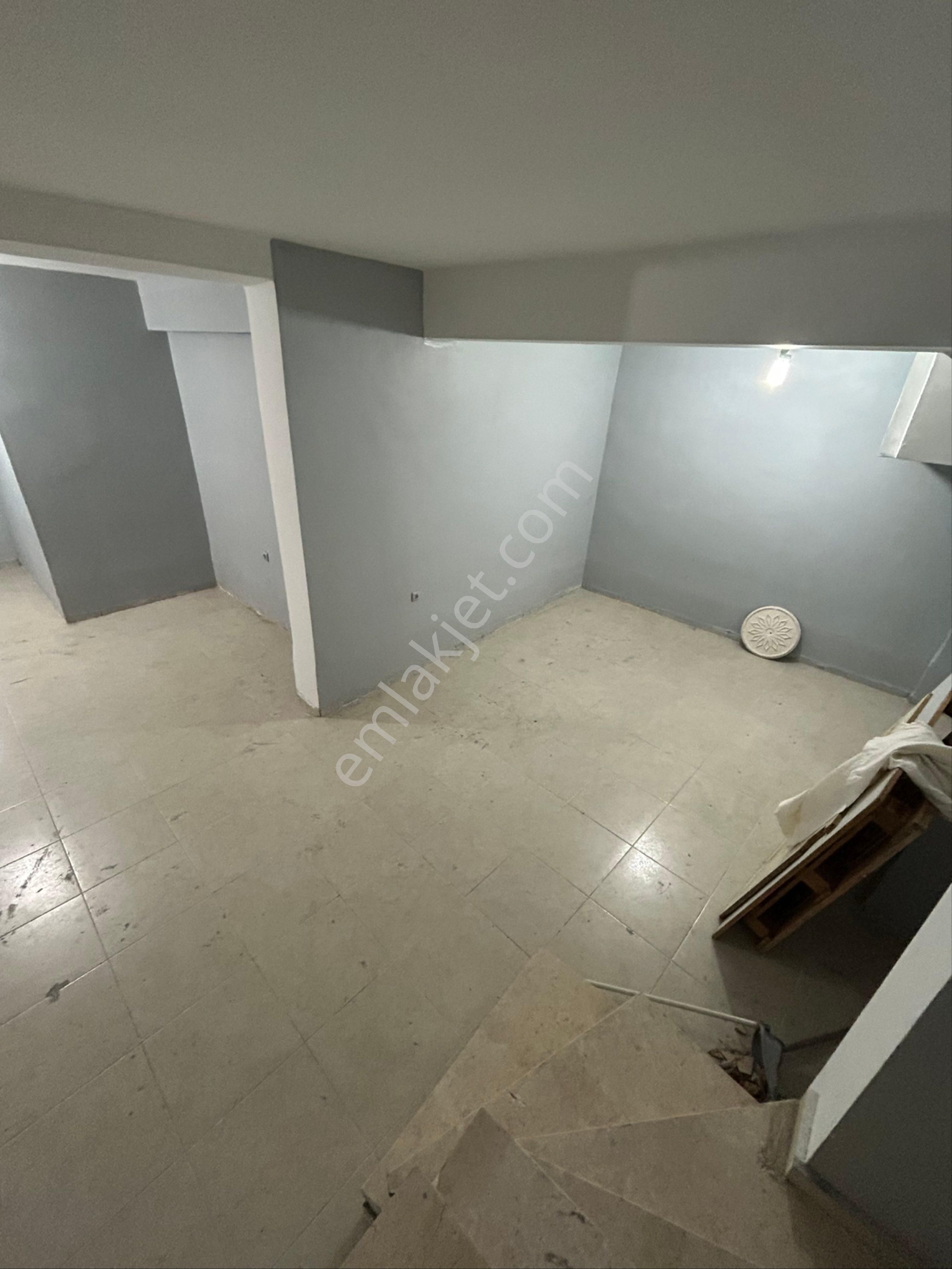 Çelikler Gayrimenkul'den Kiralık 80 M2 Depolu İşyeri - Görsel 4