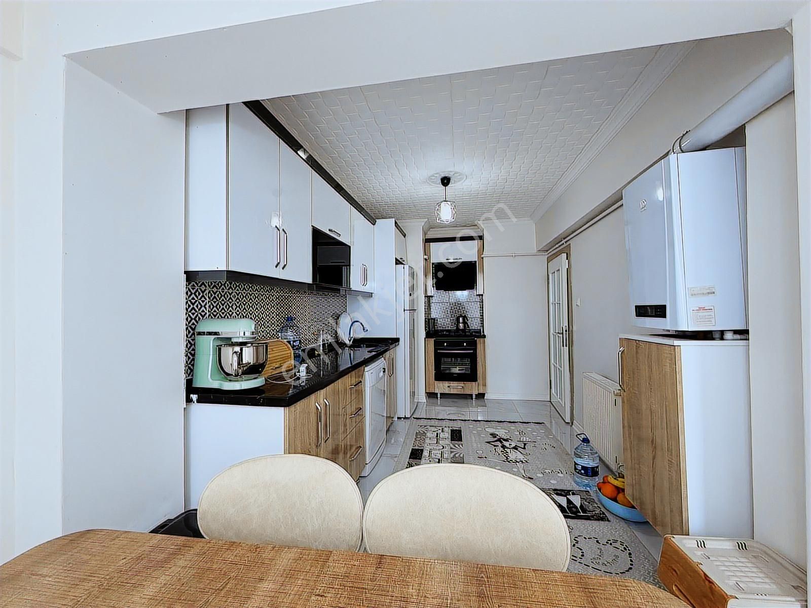 Çiftçioğullarından▃hicret Cami Yakını Güney C. Ara Kat 3+1 Daire - Görsel 3