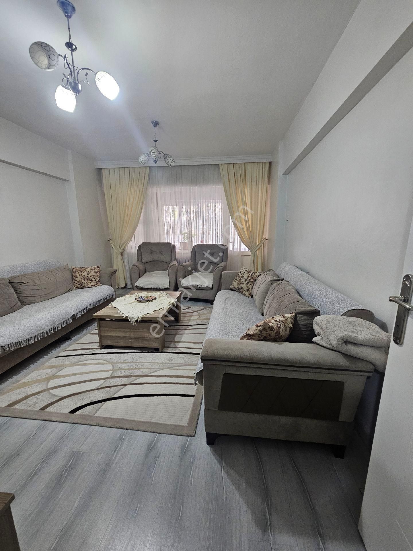 Cumhuriyet Mahallesi Satılık 3+1 Daire - Görsel 2