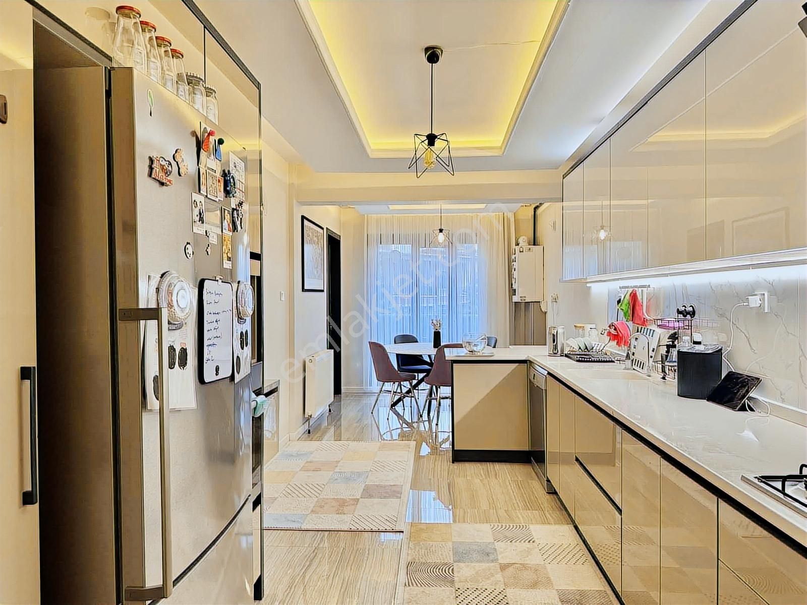 Site İçerisinde 3+1 Full Yapılı 140m2 Satılık Daire - Görsel 12