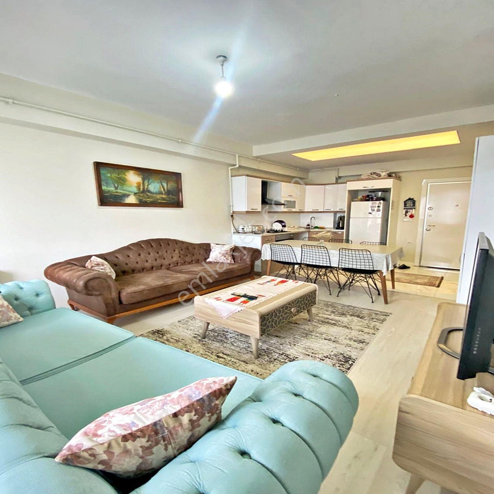 Gökevler Mahallesinde Site İçerisinde 1+1 Satılık Daire