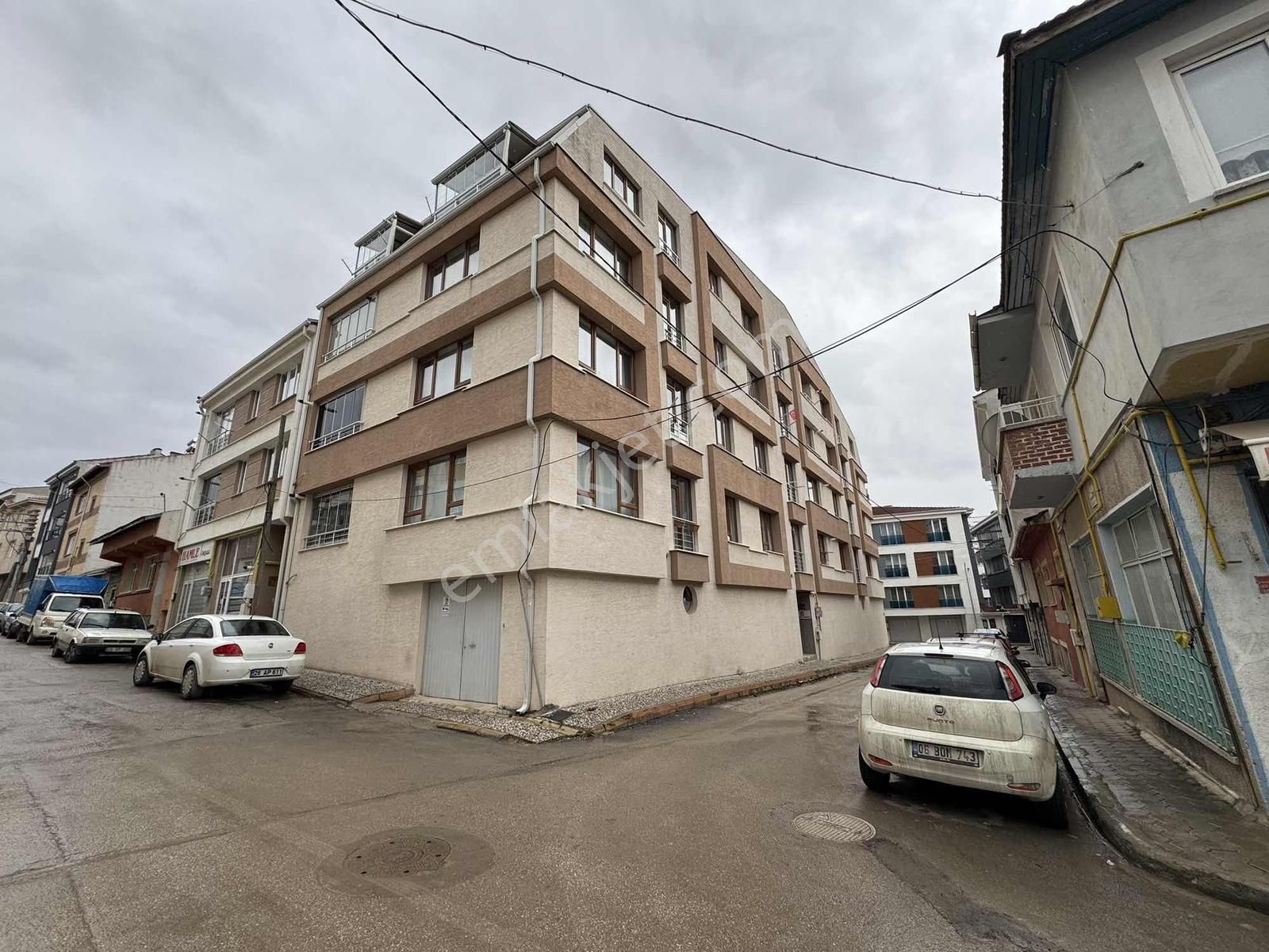 Çamlıca Mah. Tombakzade Yanı Asansörlü Satılık 3+1 Dubleks Daire