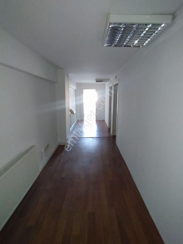 Mertcan Dan Küçükyalı Metro Durağına Yürüme 200m2 Fırsat Satılık Dükkan - Görsel 9