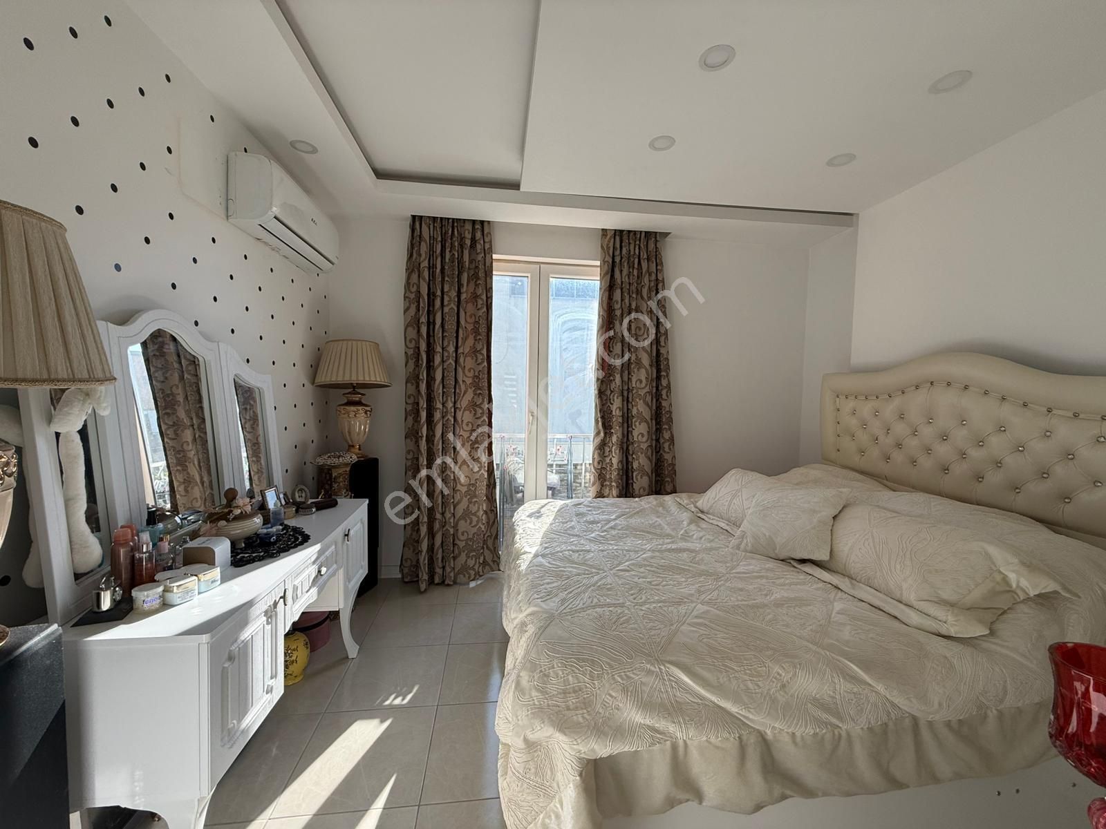 Serik Kadriye'de Otoparklı Site İçinde Eşyalı 2+1 Daire - Görsel 21