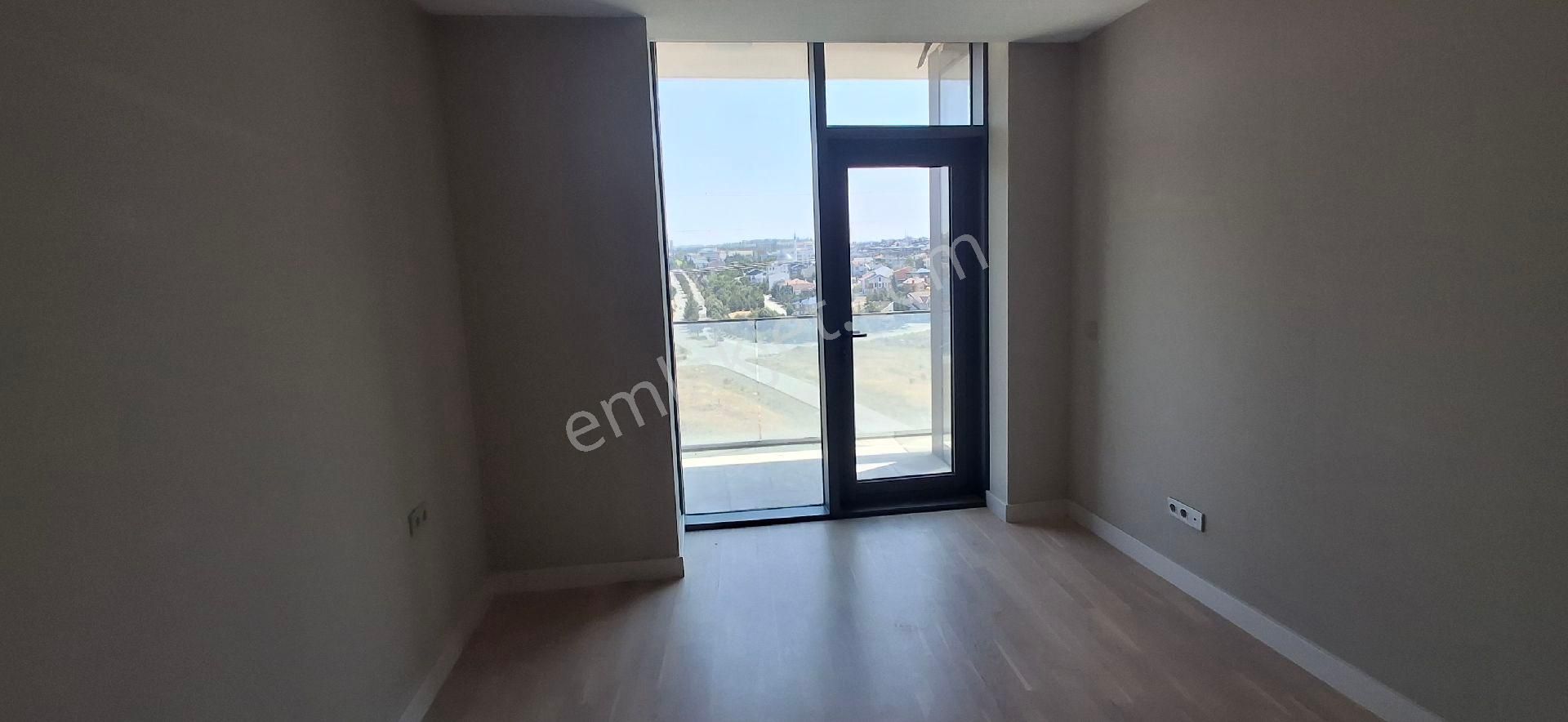 İncek Vista Kiralık Konut 1+1 Net 50 M2, Boydan Camlı, Balkonlu, Full Yapılı - Görsel 13