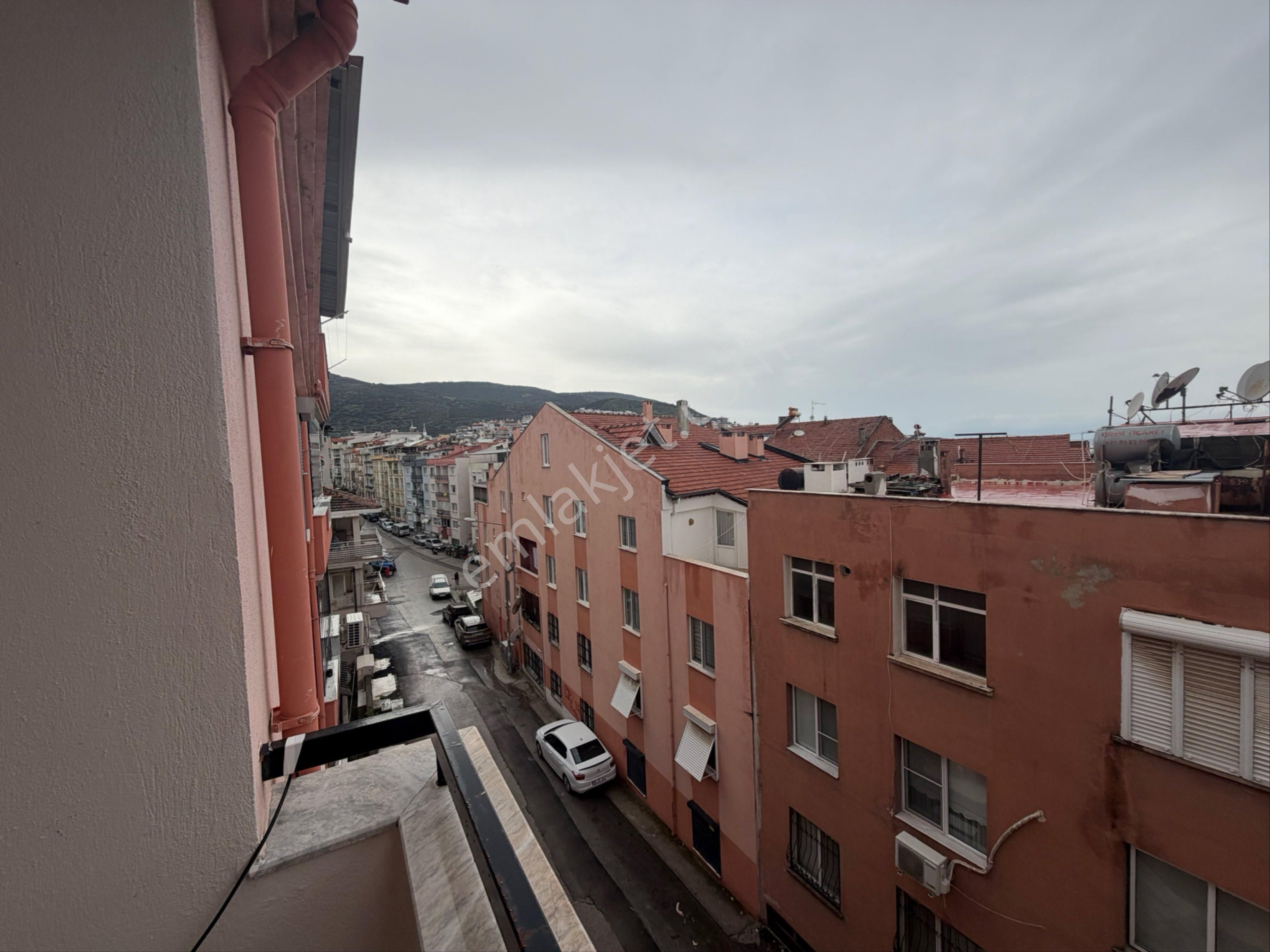 Ümmetoğlu’ndan 4+1 Deniz Manzaralı Kiralık Daire Denize 150 Metre - Görsel 7