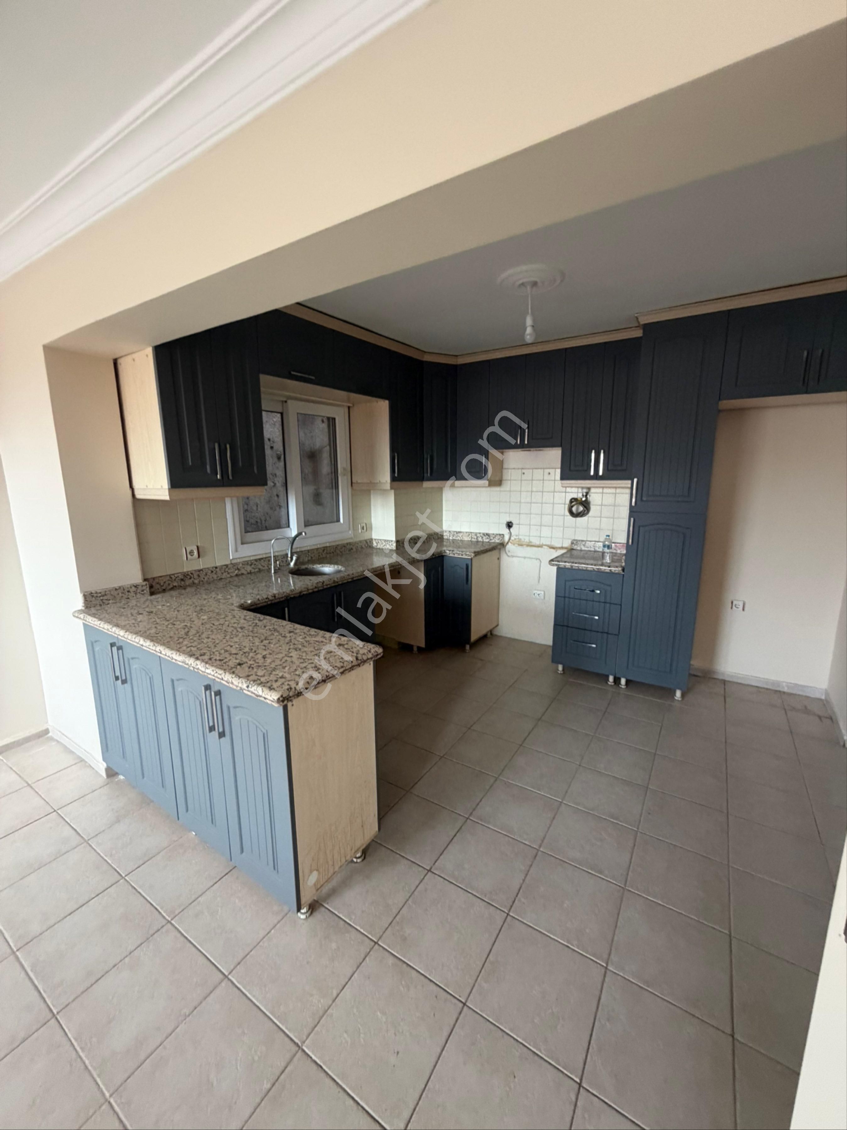 Ümmetoğlu’ndan 4+1 Deniz Manzaralı Kiralık Daire Denize 150 Metre - Görsel 2