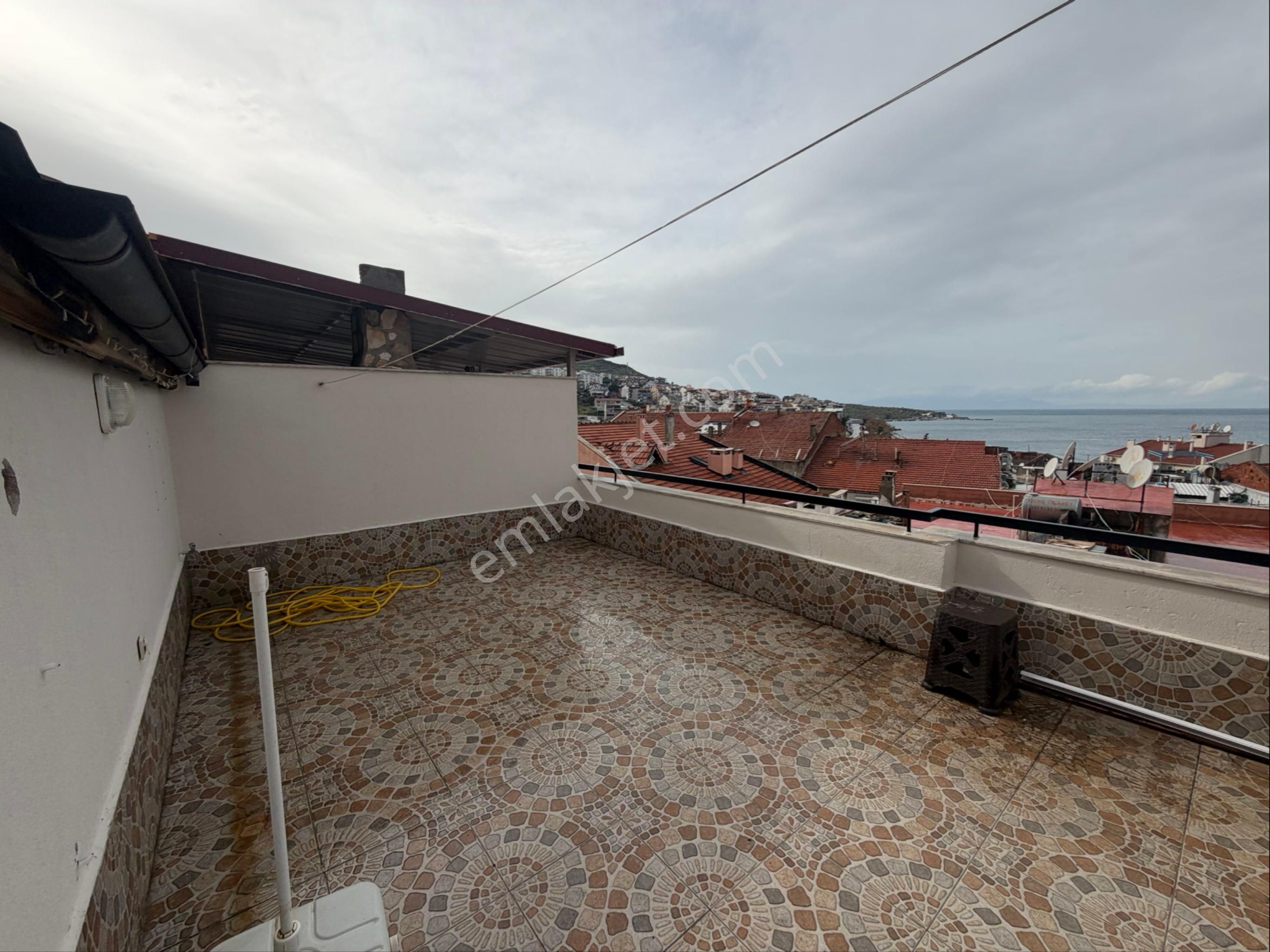 Ümmetoğlu’ndan 4+1 Deniz Manzaralı Kiralık Daire Denize 150 Metre - Görsel 22