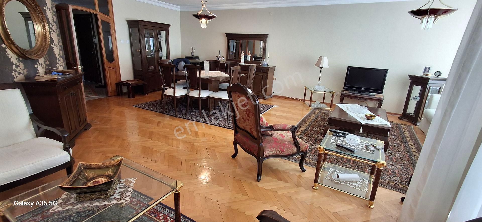 Oran'da Satılık Konut 4+1 Net 170 M2 - Görsel 15