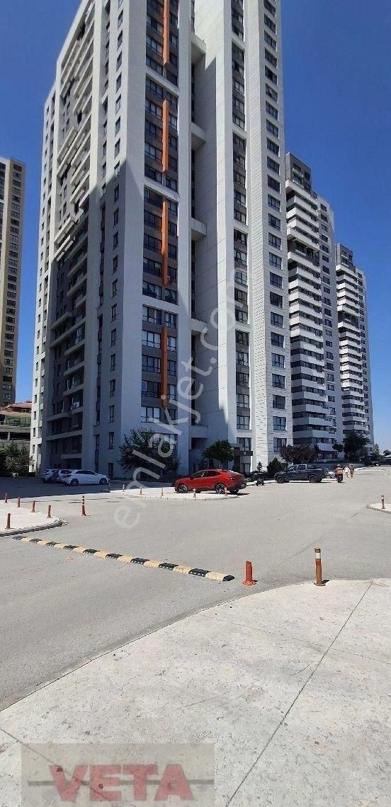Güneypark 1'de Satılık Konut 5+1 Net 270m2, Ara Kat, Vadi Manzaralı