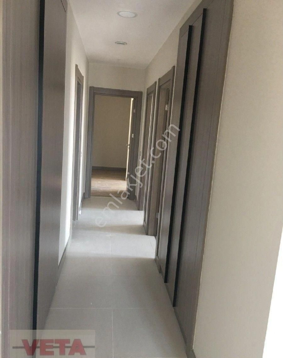 Başkent Emlak Konutlarında Satılık Daire 4+1 Net 145 M2 - Görsel 12
