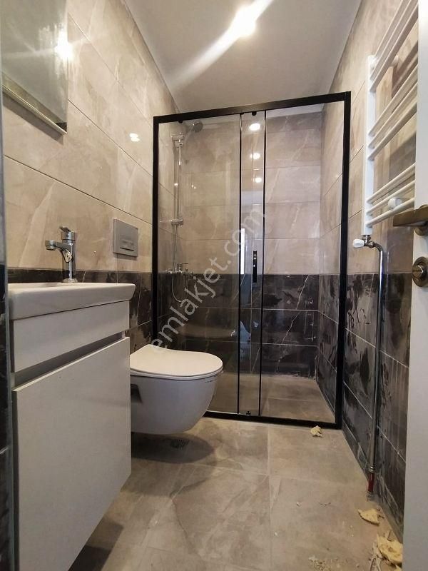 Mertcan Dan Hürriyet Mah Ebeveyn Banyolu 3+1 Arakat-manzaralı Fırsat - Görsel 15