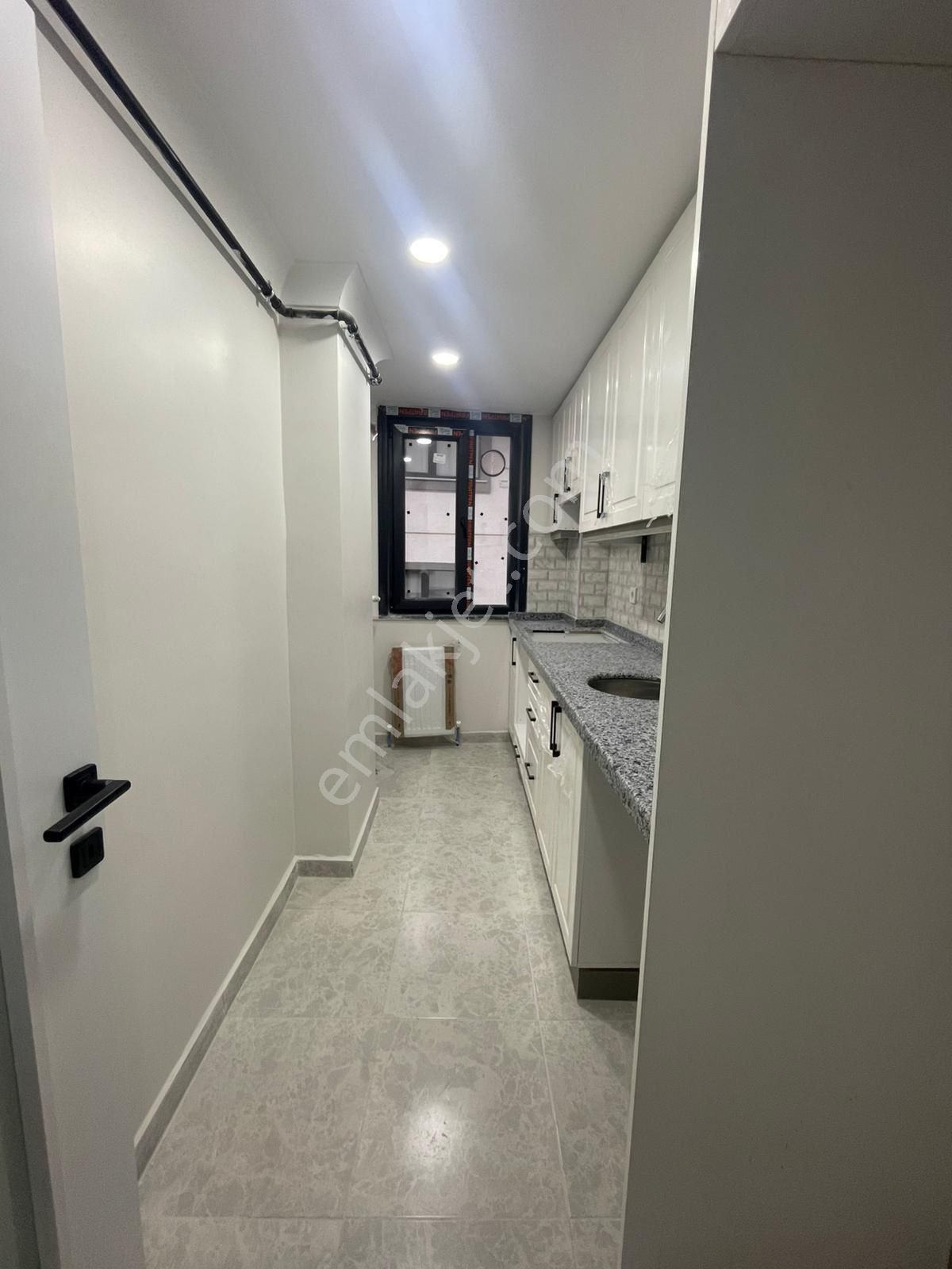 Sancaktepe Sosyal Tesisleri Yakın Satılık 2+1 Brüt 70m2 Arakat Daire - Görsel 17