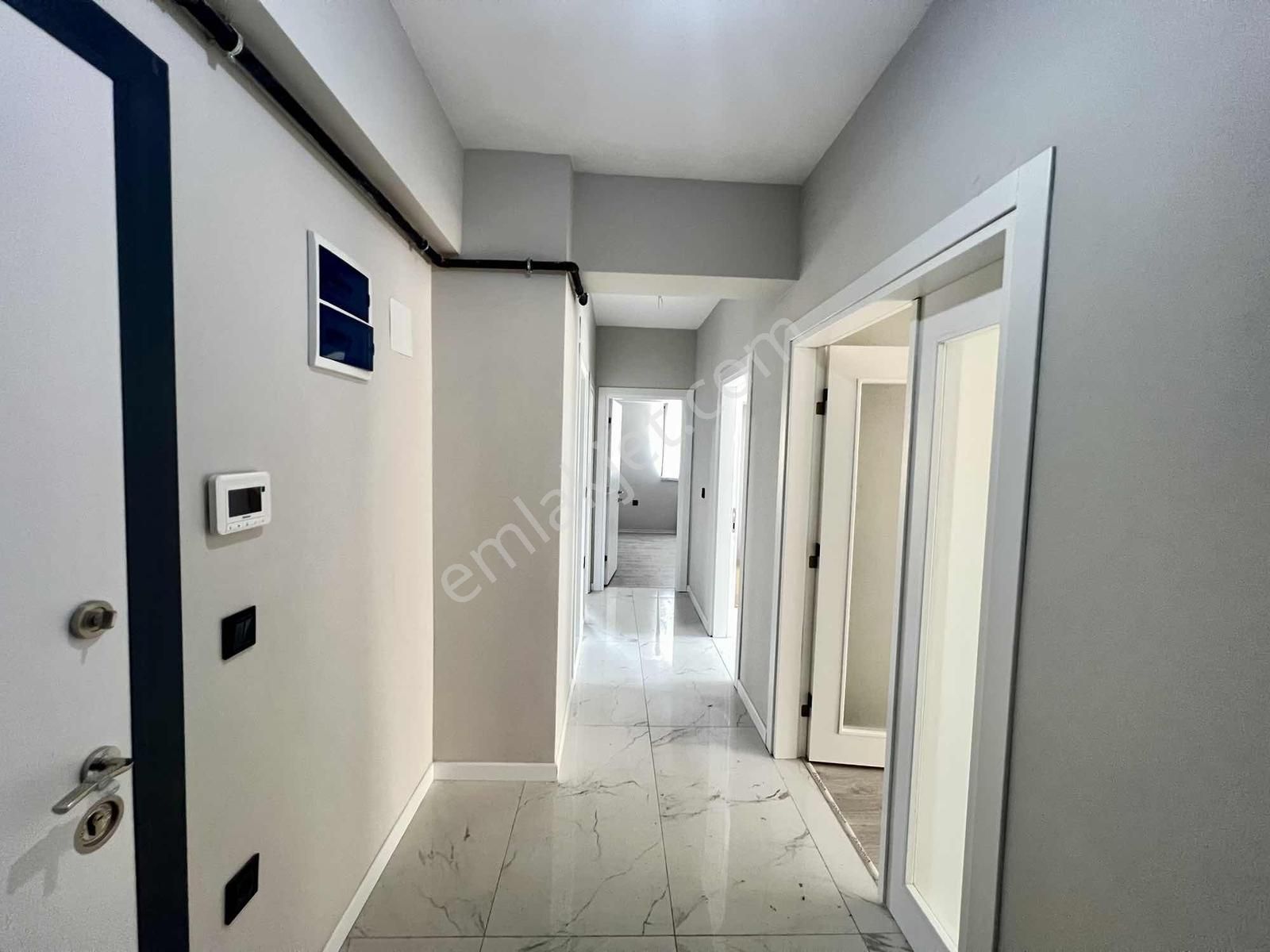 Kayapa'da Az Katlı Binada Ayrı Mutfaklı 2+1 Kiralık Sıfır Daire - Görsel 32