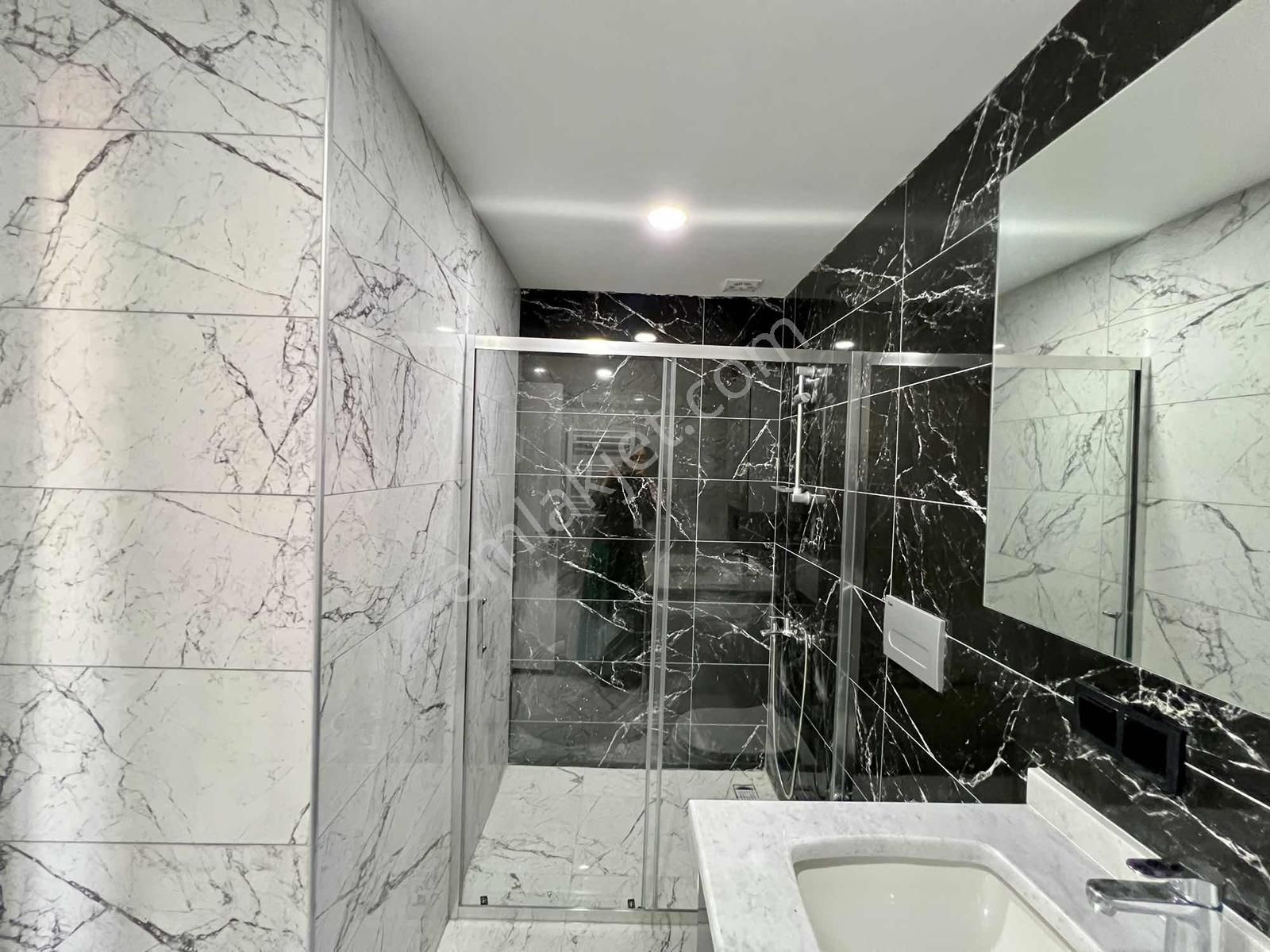 Kayapa'da Az Katlı Binada Ayrı Mutfaklı 2+1 Kiralık Sıfır Daire - Görsel 31
