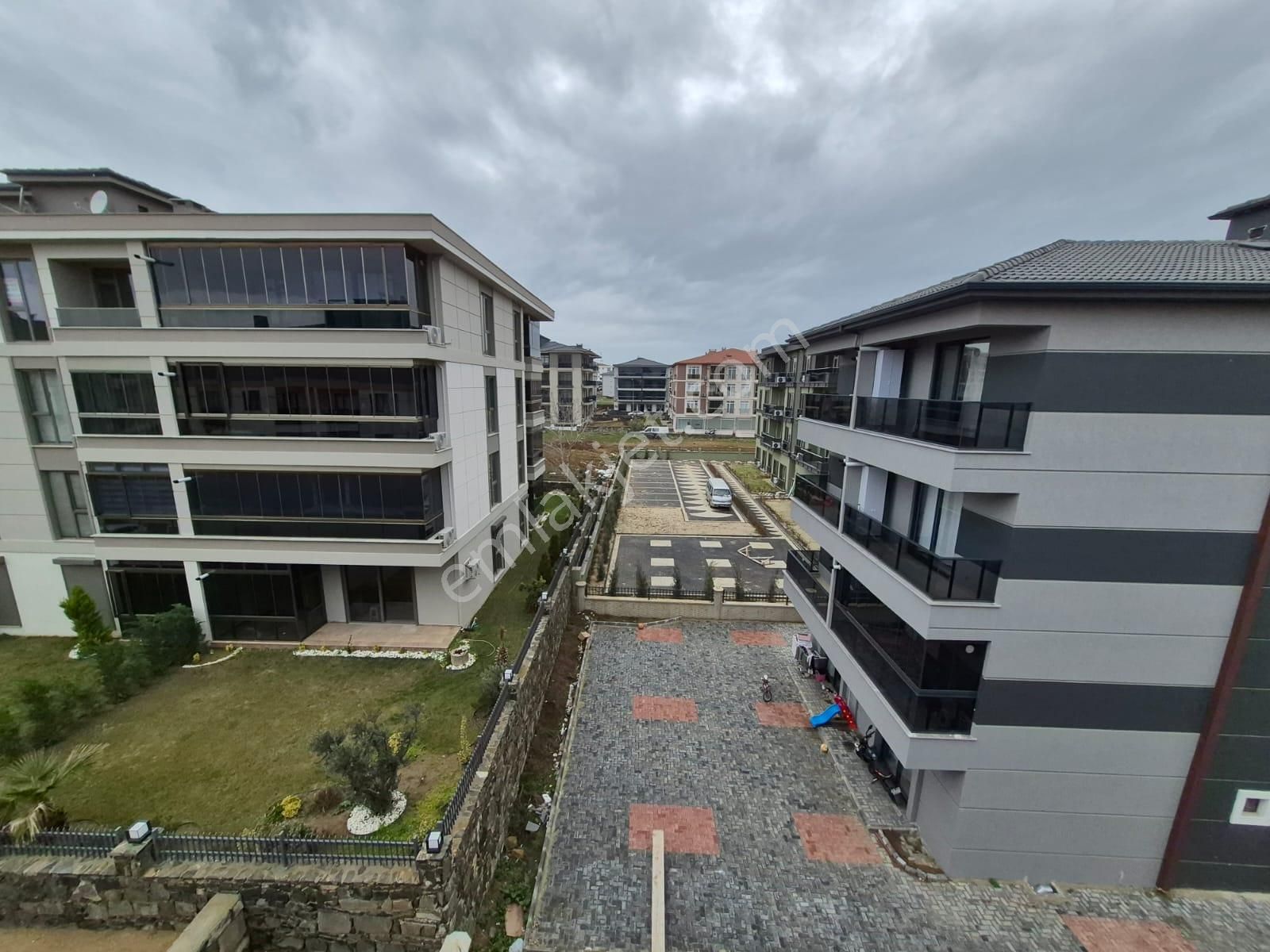 Delux'den Atatürk Mah.'de Şerefiyesi Yüksek Yatırımlık Sıfır 1+1 - Görsel 14