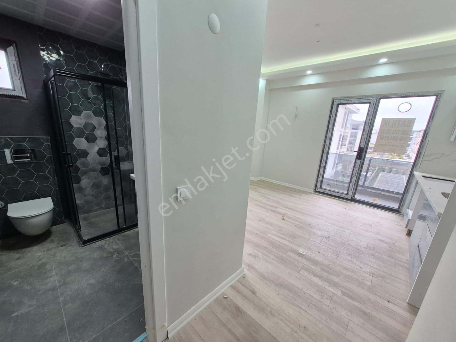 Delux'den Atatürk Mah.'de Şerefiyesi Yüksek Yatırımlık Sıfır 1+1 - Görsel 3