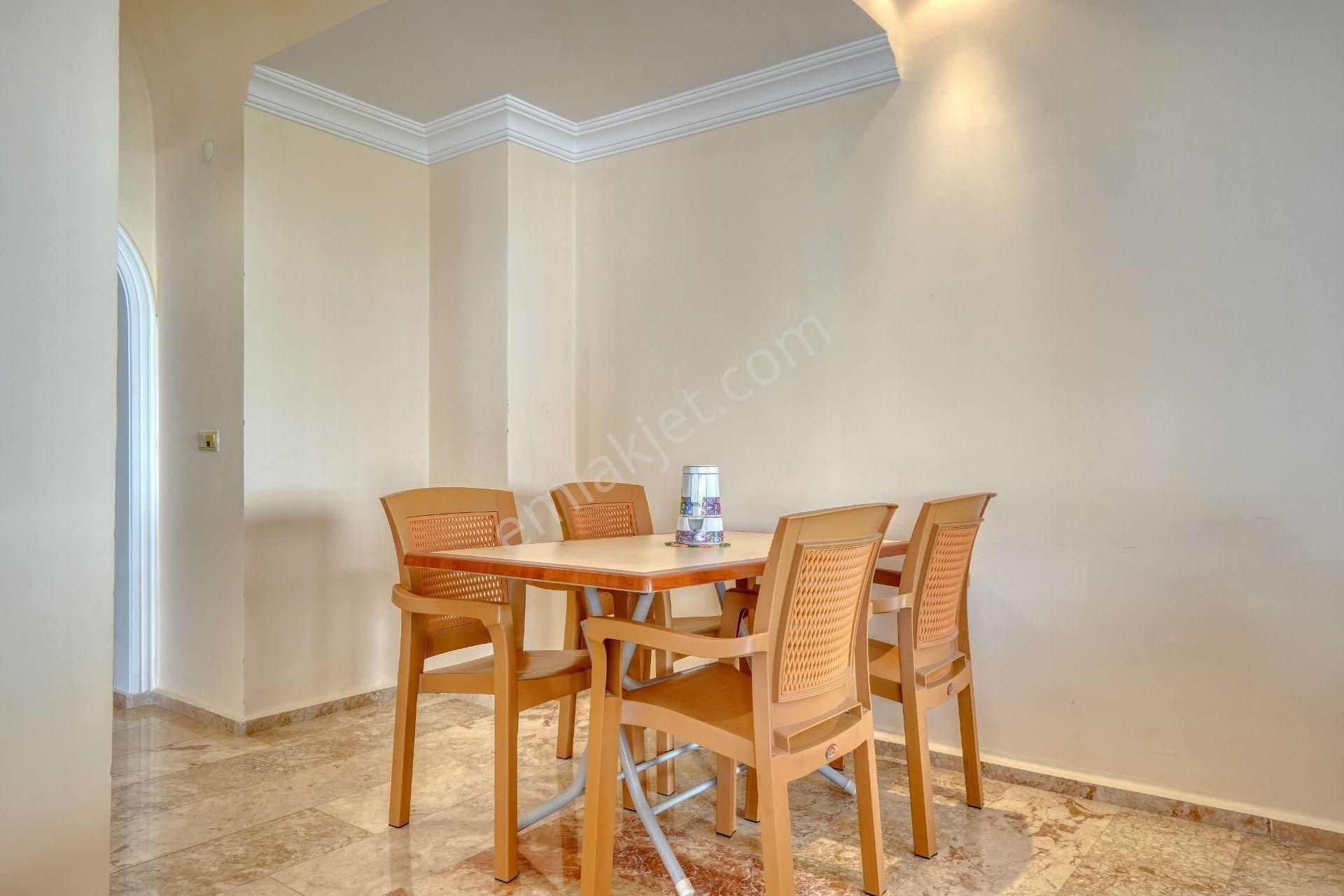 Alanya Mahmutlar’da | Denize Sıfır | Eşyalı 2+1 Satılık Daire - Görsel 7