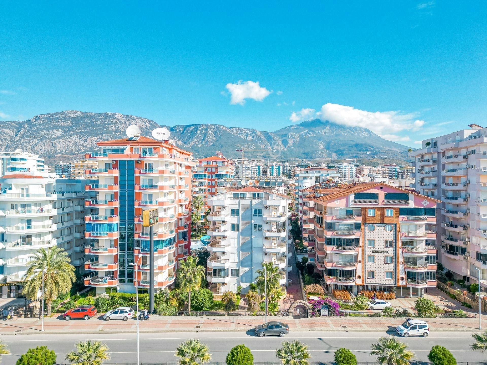 Alanya Mahmutlar’da | Denize Sıfır | Eşyalı 2+1 Satılık Daire - Görsel 3