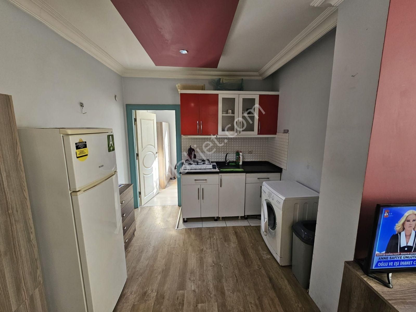 A K Mutludan Kültür Kafeler Yakını 1+1 Eşyalı Lüx Giriş Daire - Görsel 13