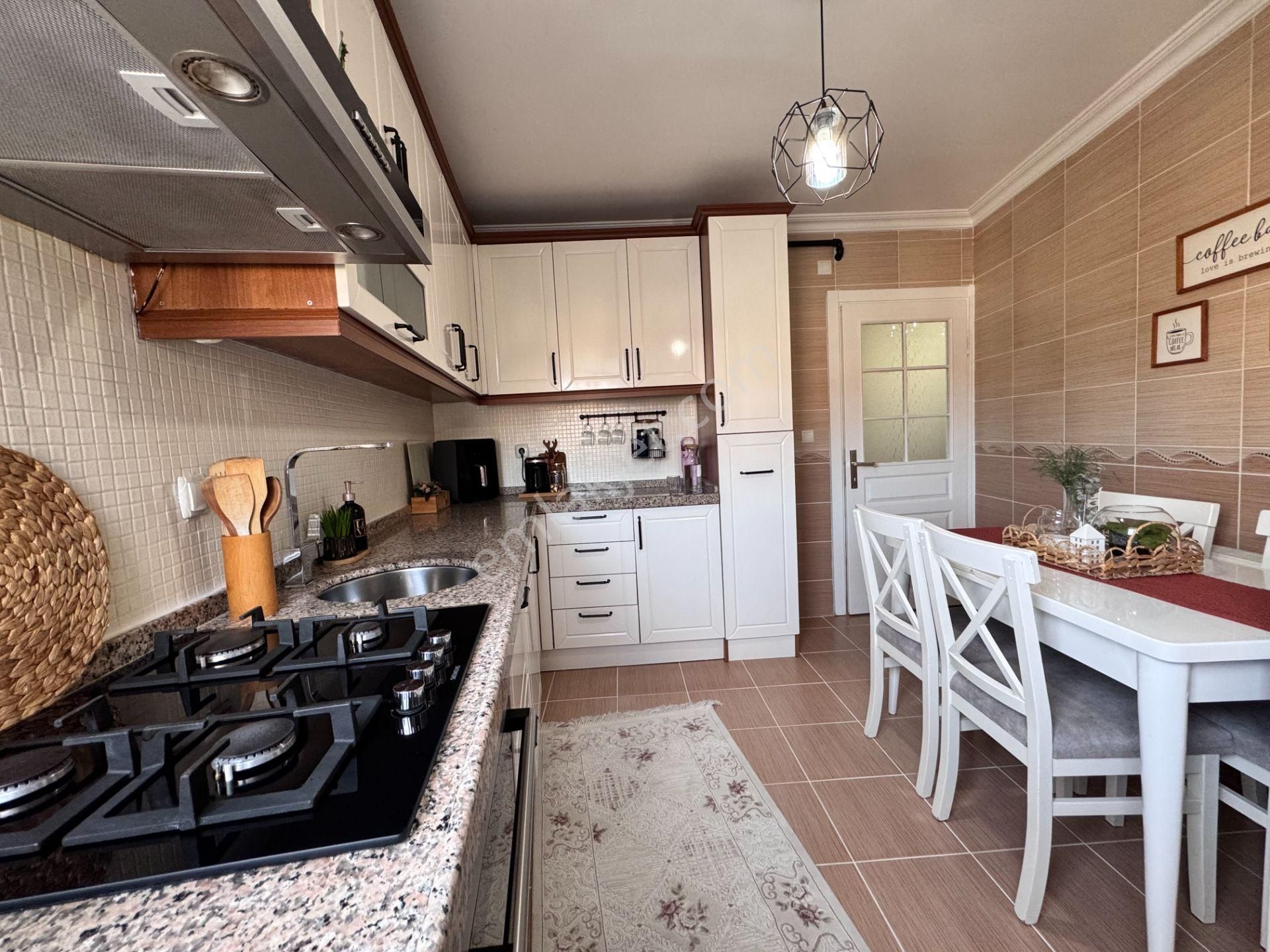 Next House’dan Atatürk Caddesine Yakın Teraslı 4+1 Dubleks Daire - Görsel 10