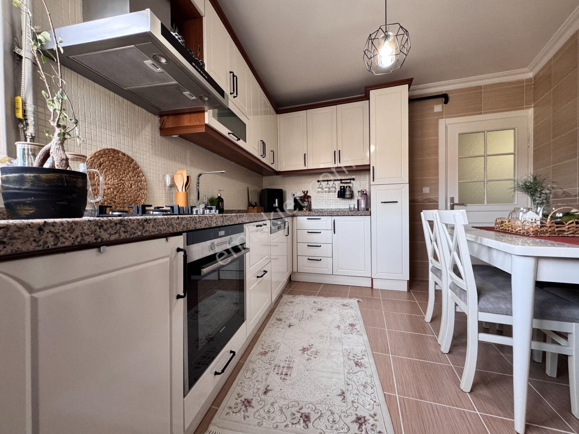 Next House’dan Atatürk Caddesine Yakın Teraslı 4+1 Dubleks Daire - Görsel 8