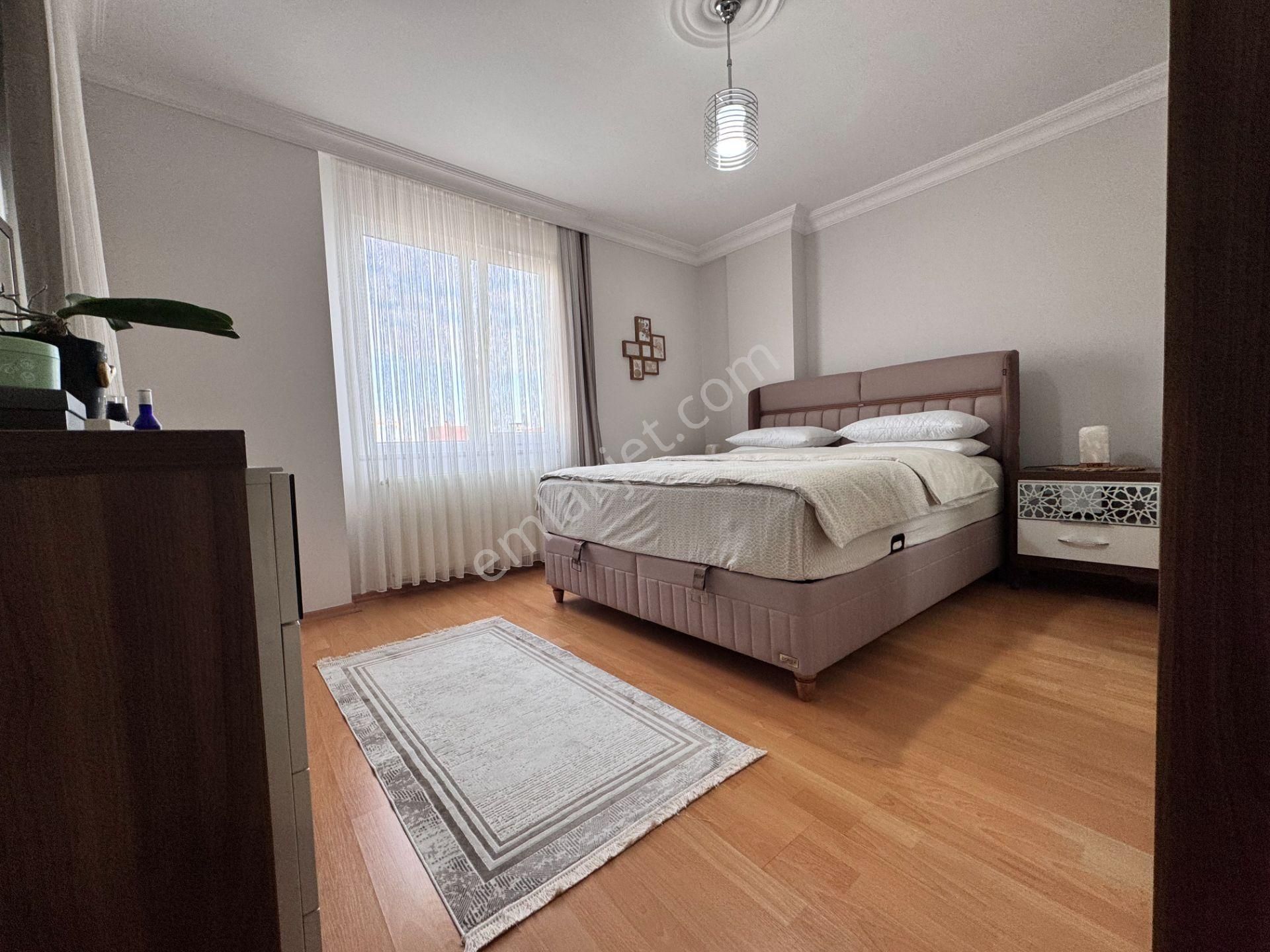 Next House’dan Atatürk Caddesine Yakın Teraslı 4+1 Dubleks Daire - Görsel 11