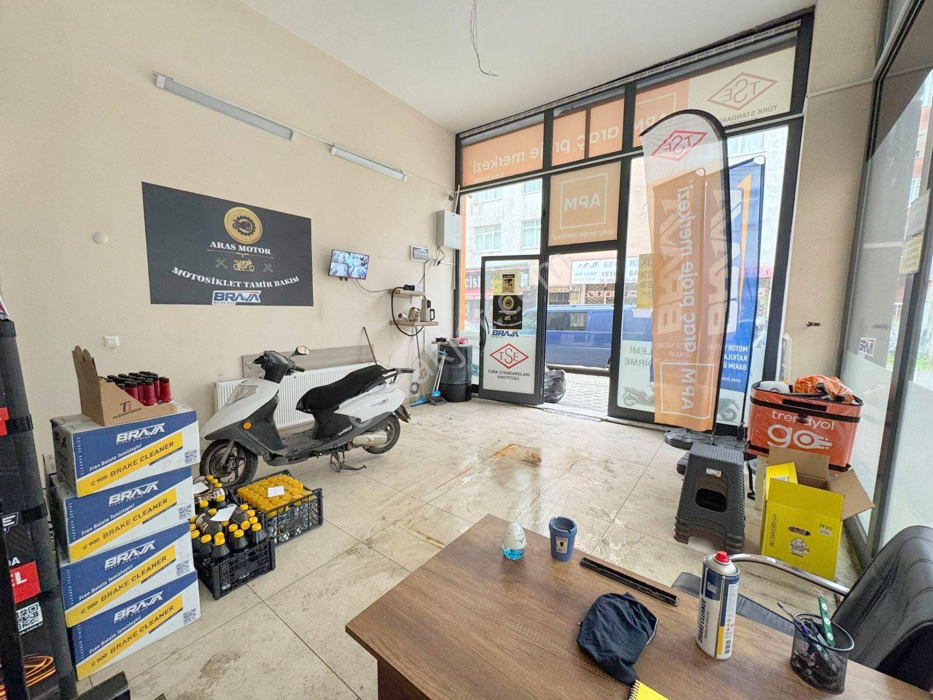 Mertcan'dan Kaynarca Mah.depolu Ön Kullanım Alanlı Dükkan - Görsel 3