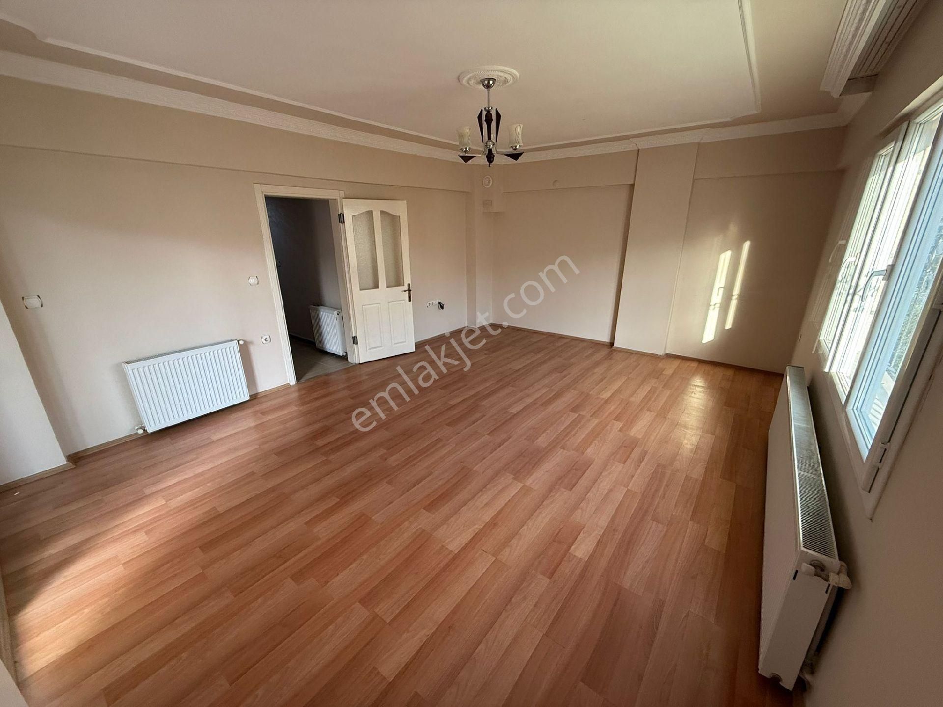 Cumhuriyet Mahallesi'nde Satılık Daire - Görsel 13