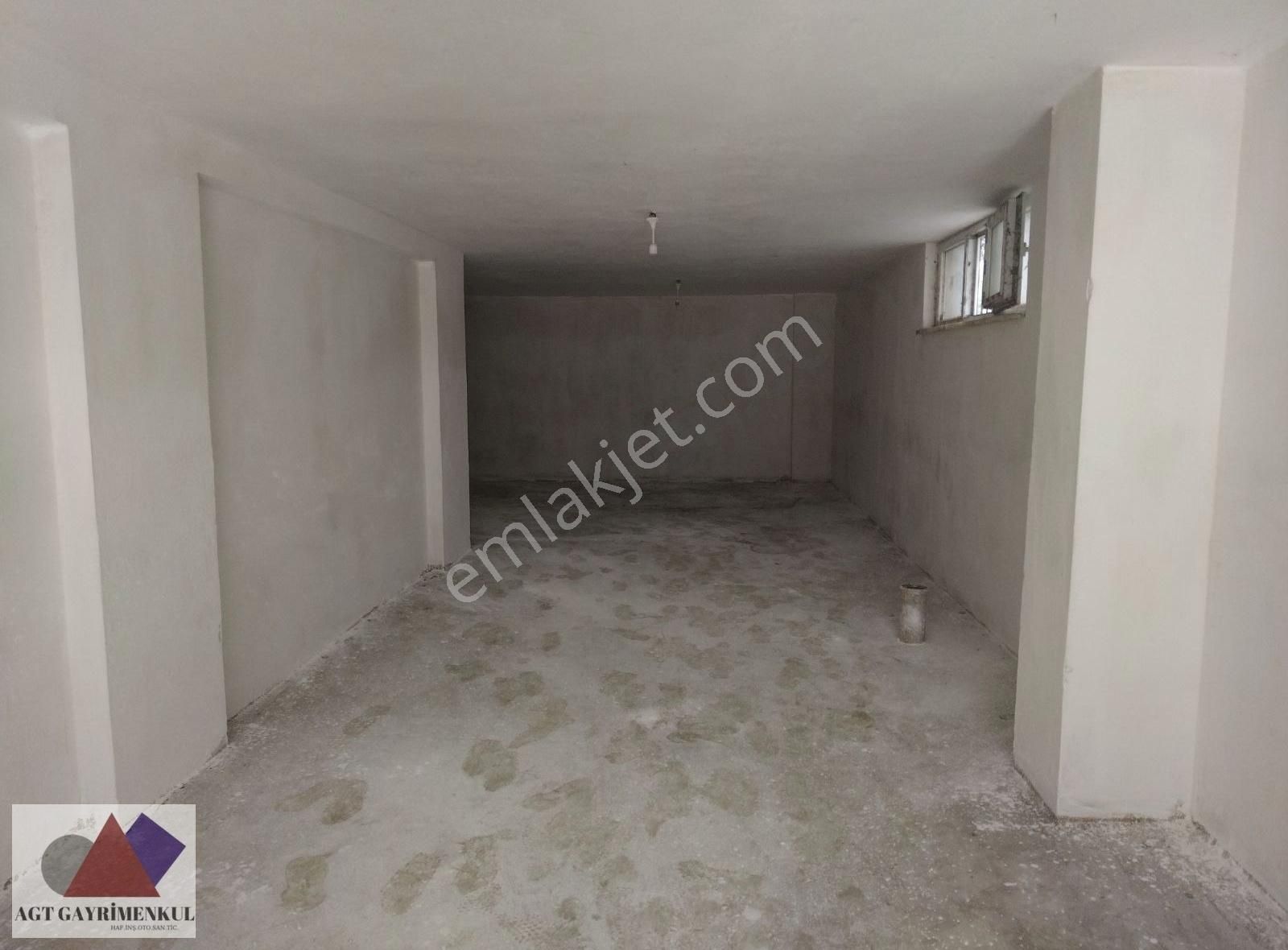 Arnavutköy Merkez Mahallesi'nde Avlu34 Arkası Kiralık Depo - Görsel 6