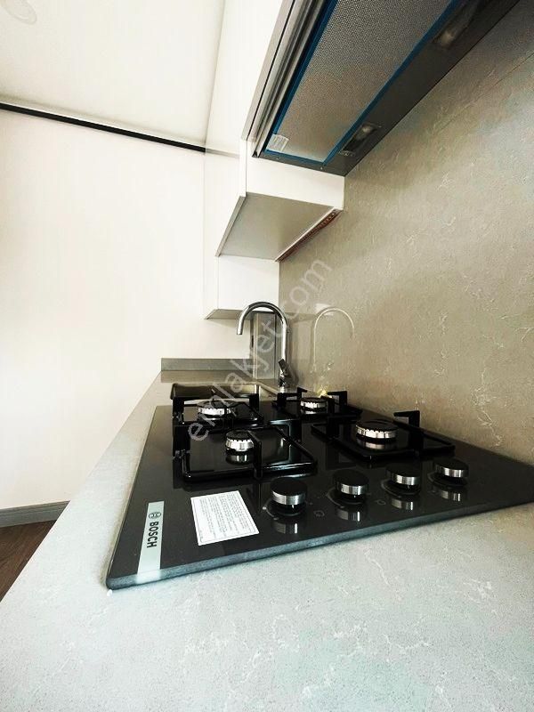 Mertcan Dan Yakacık Meydana Yürüme 2+1 Ankastreli - İskanlı Tapu Masrafsız - Görsel 5