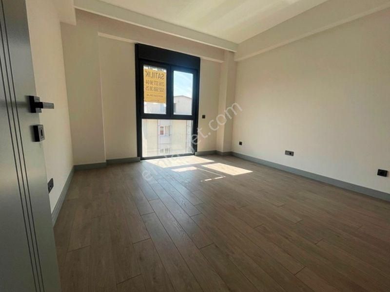 Mertcan Dan Yakacık Meydana Yürüme 2+1 Ankastreli - İskanlı Tapu Masrafsız - Görsel 11