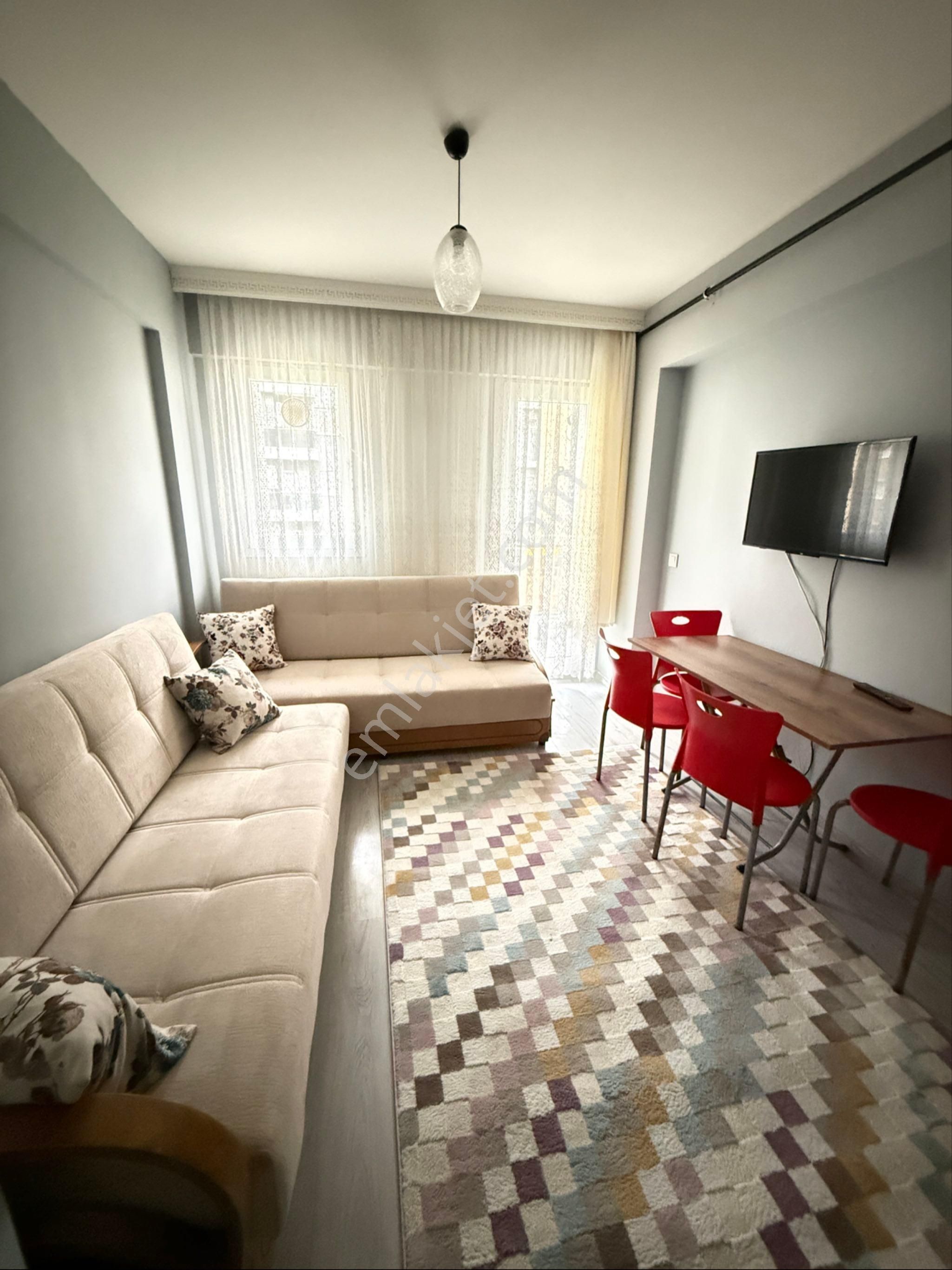 Söke Yenikent’de Kiralık 1+1, Full Eşyalı Havuzlu Sitede - Görsel 24