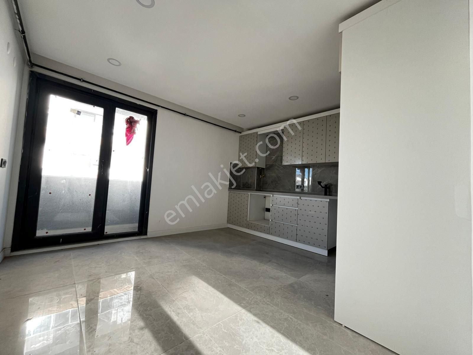 Darıca Sahilde 4+1 Lüks Üst Dubleks - Görsel 22