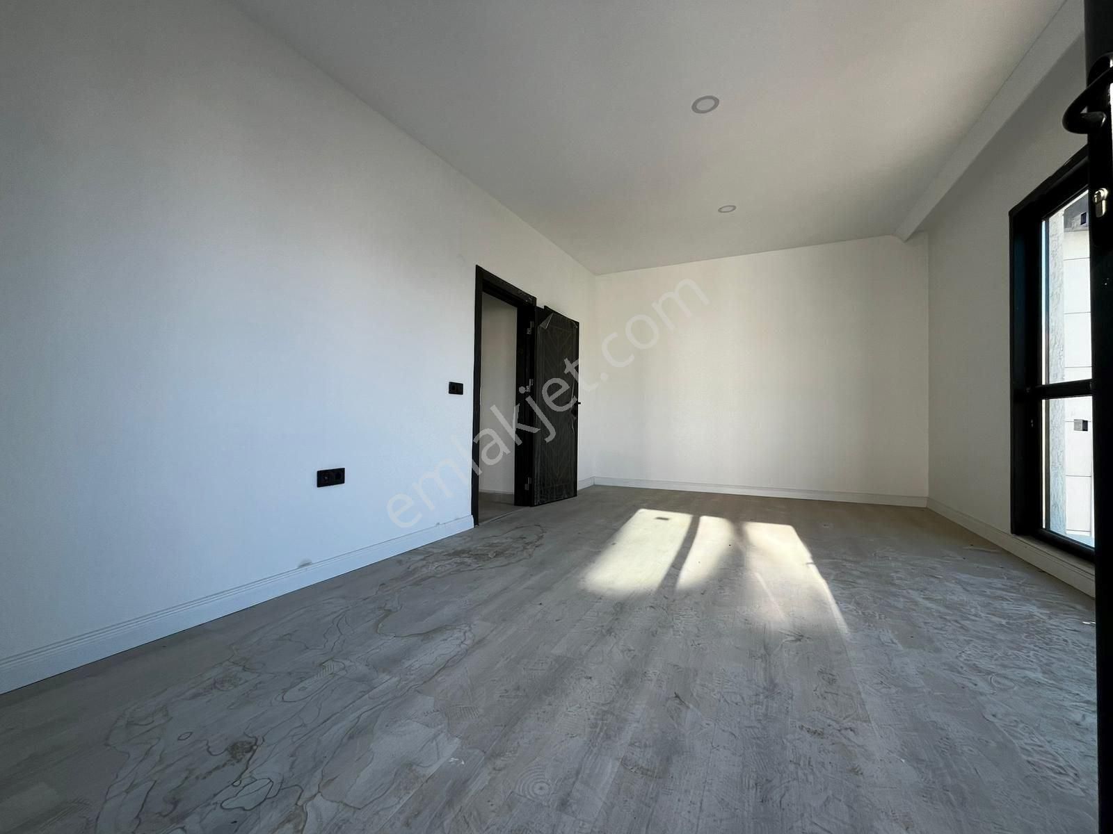 Darıca Sahilde 4+1 Lüks Üst Dubleks - Görsel 20