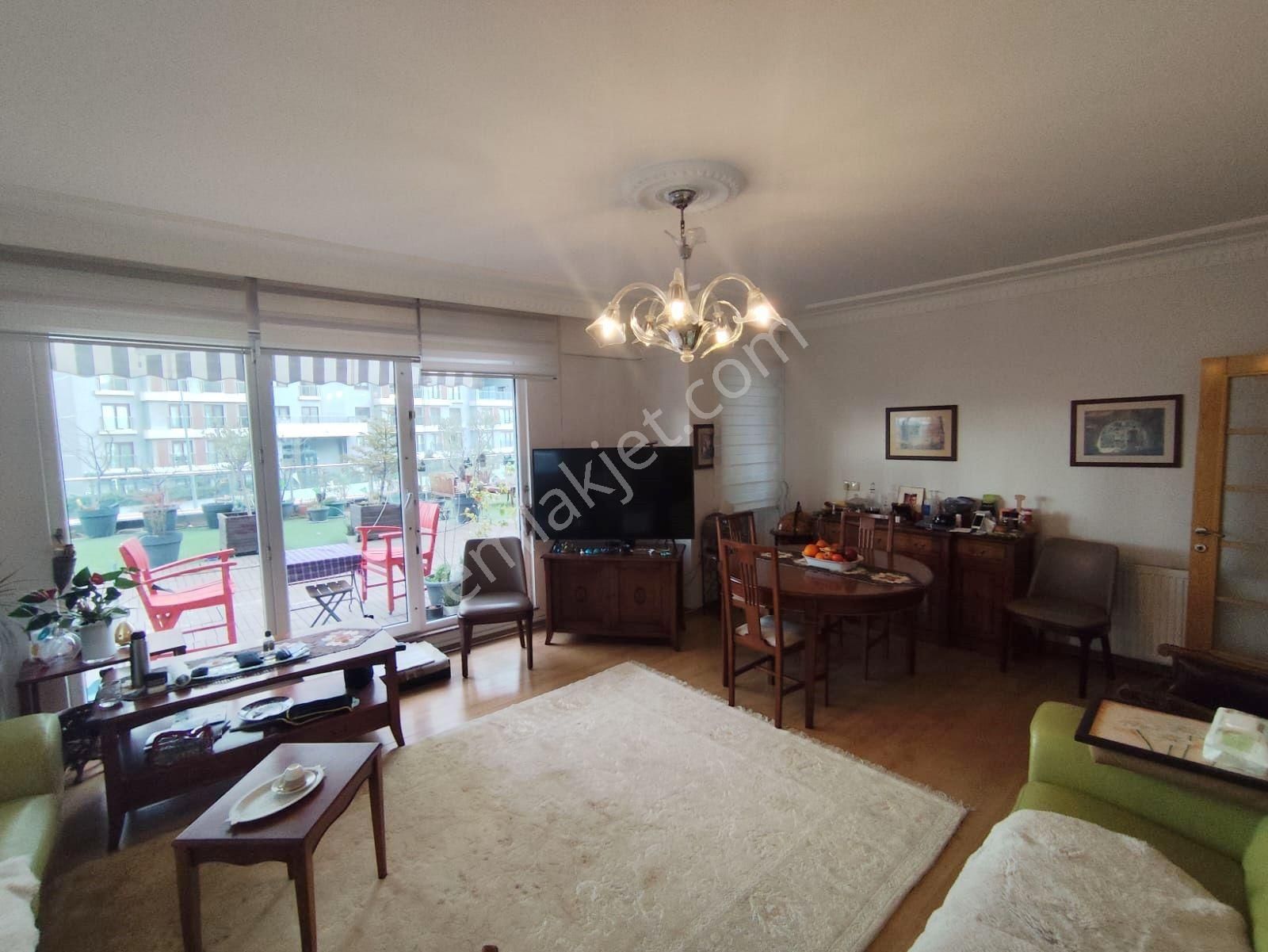 Yakacık Meyana Yürüme 3+1 Ebeveyn Banyolu - Geniş Teraslı Fırsat - Görsel 2