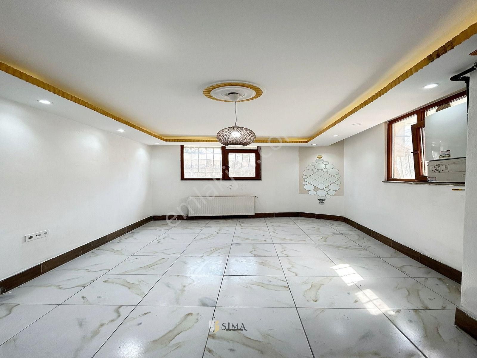 Cam Seviyesi Yüksek Merkezi Konumda Yüksek Kredi İmkanı 2+1 Satılık Daire